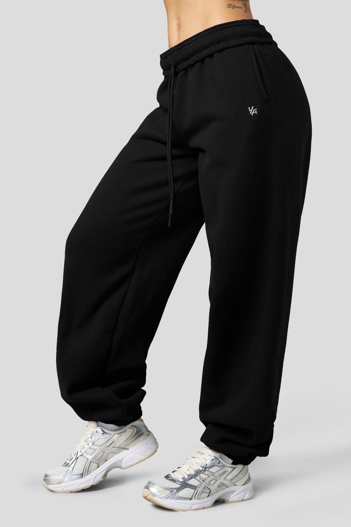 Studio Edit Cuff Joggers - Jet Black
