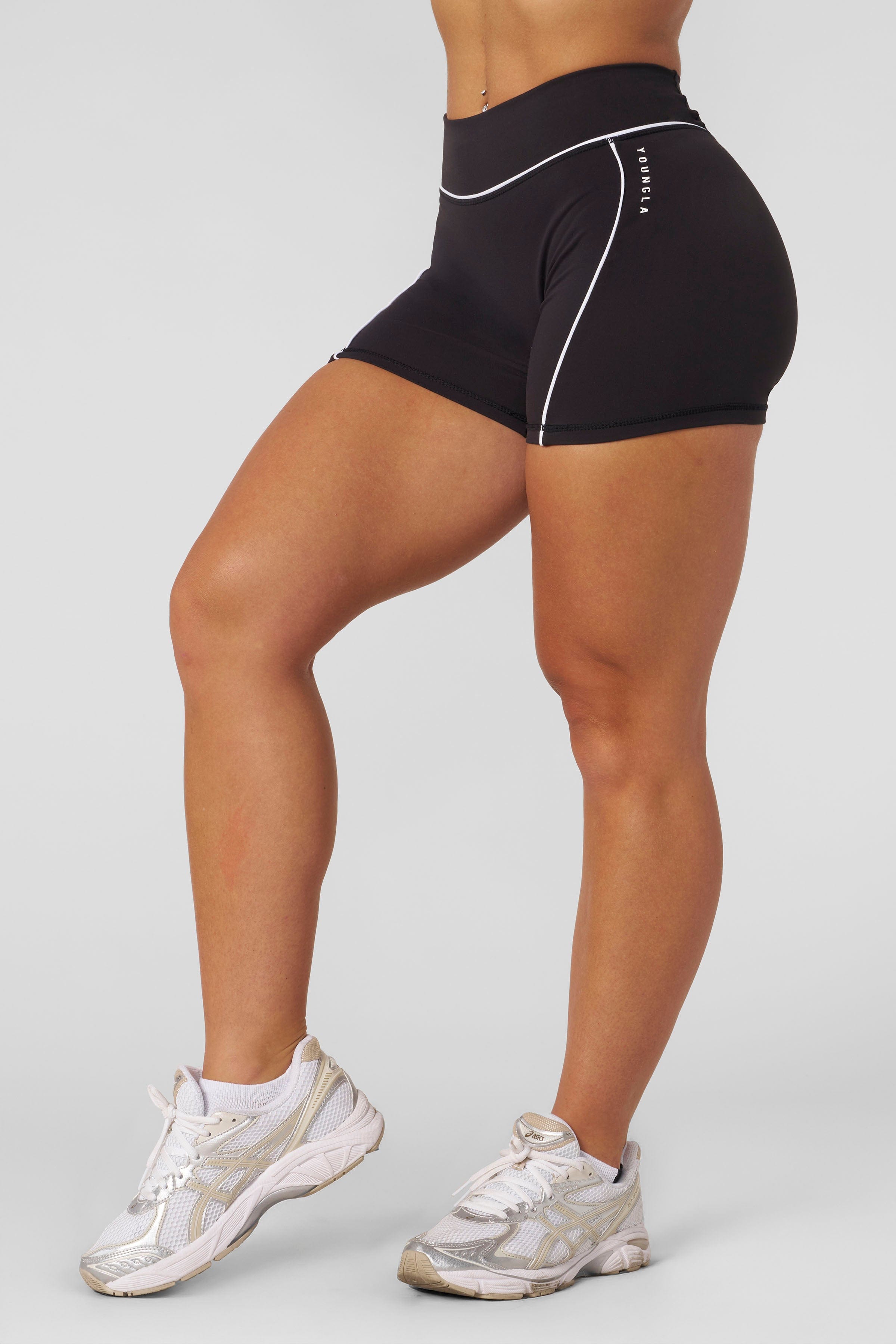 Elevate outline Shorts 5" New Colors