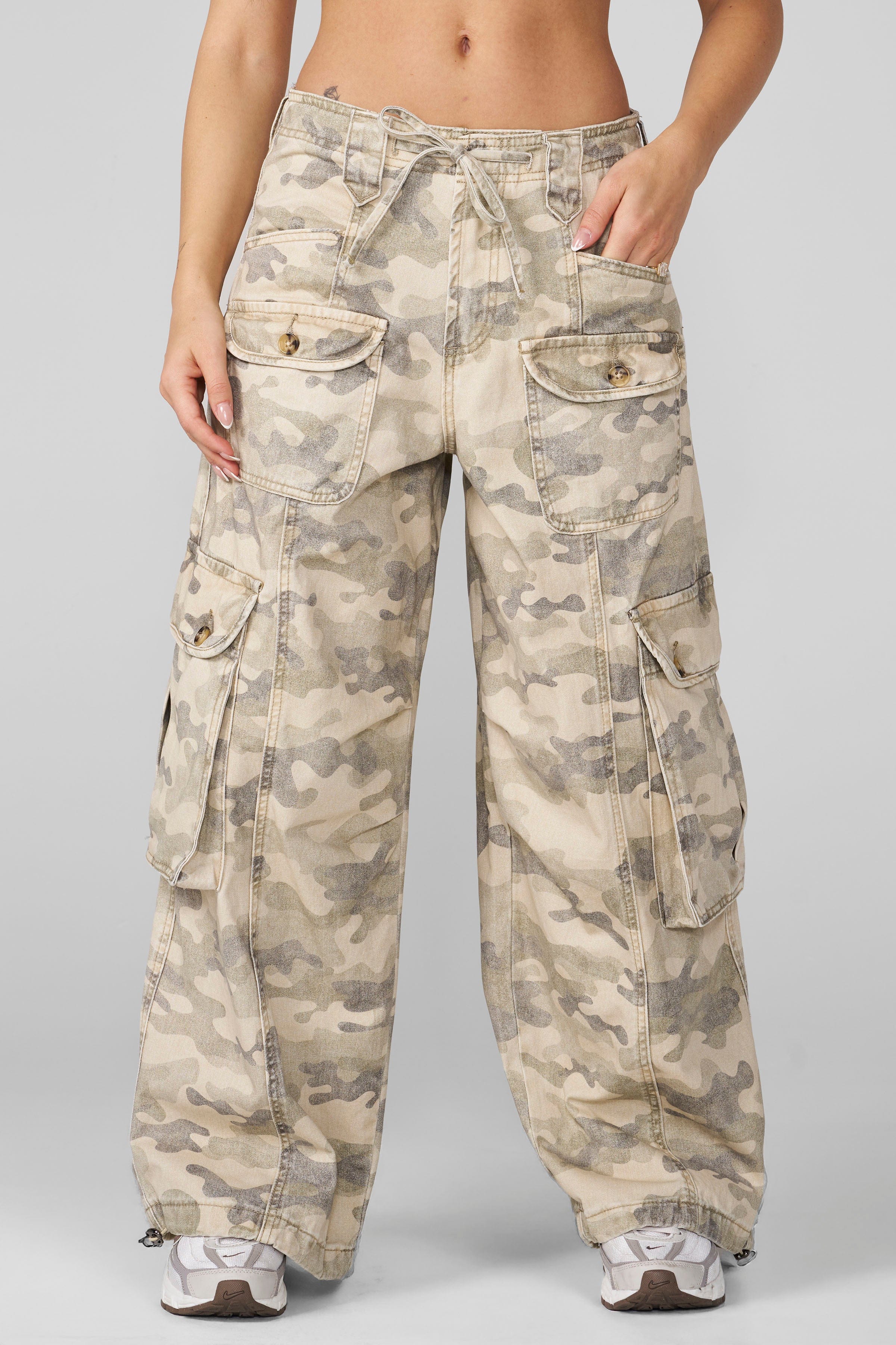Cargo Jean