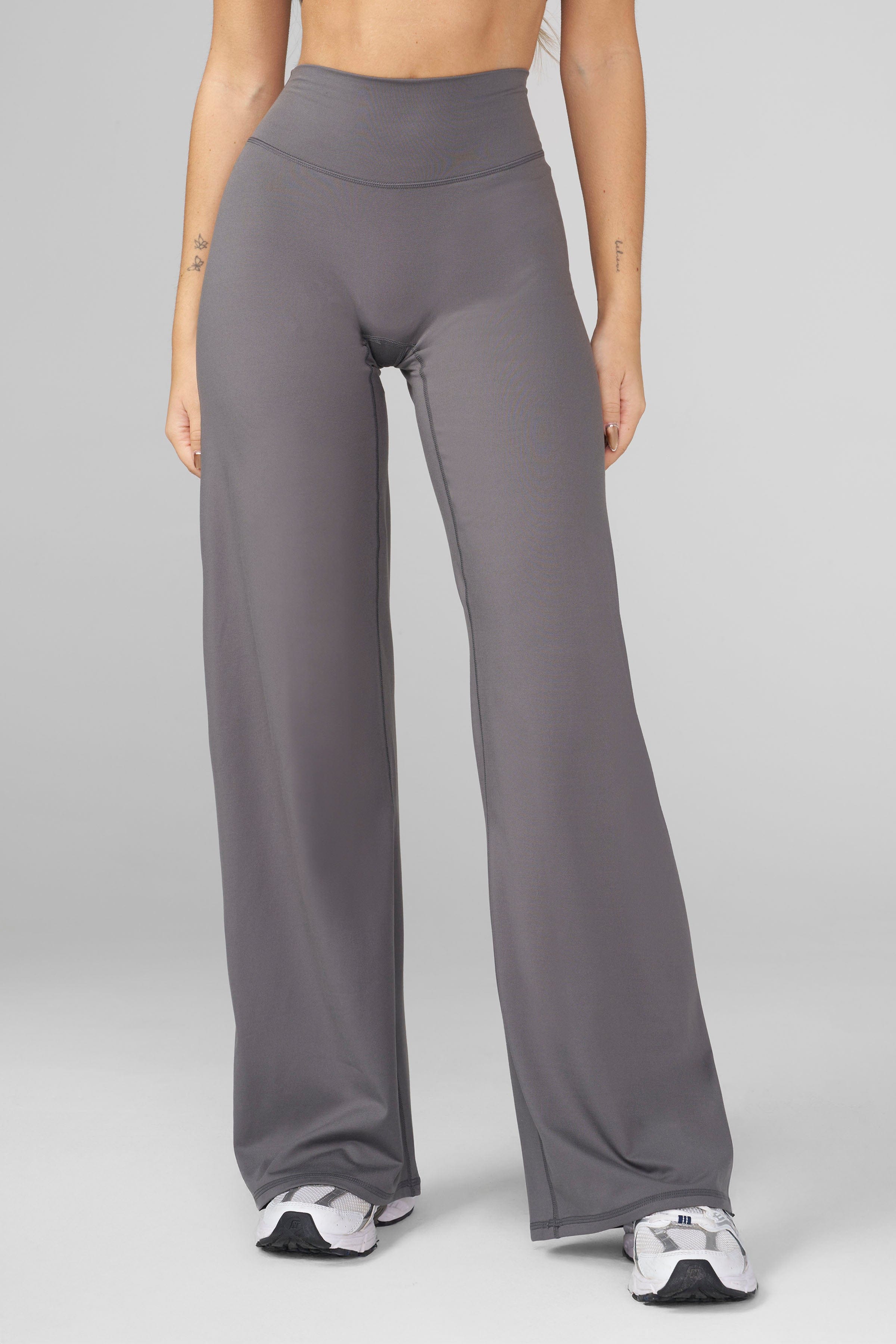 Reset Wide Leg Leggings