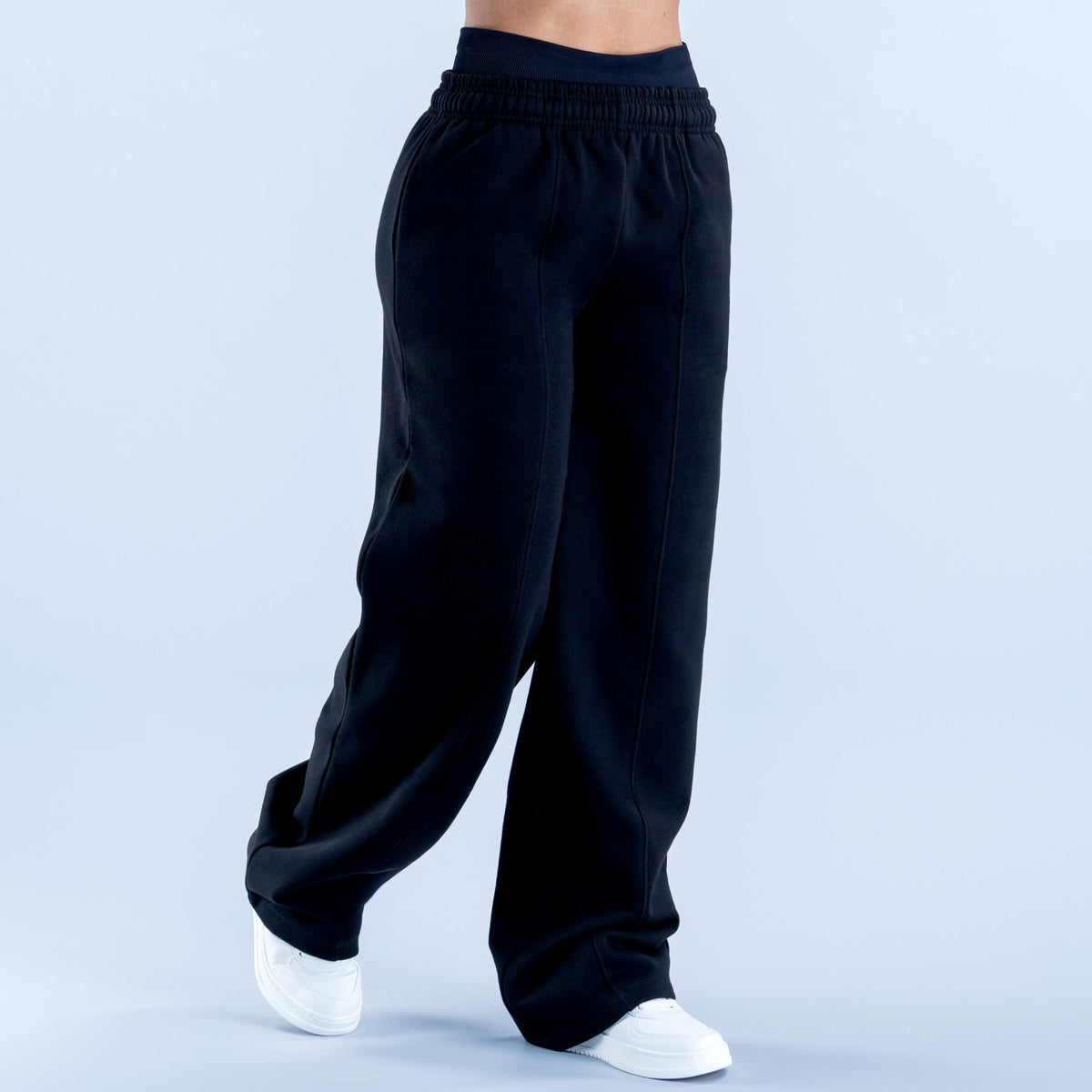 Revive Wide Leg Jogger Midnight Black
