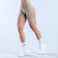 Defy Shorts | 4.5" Latte