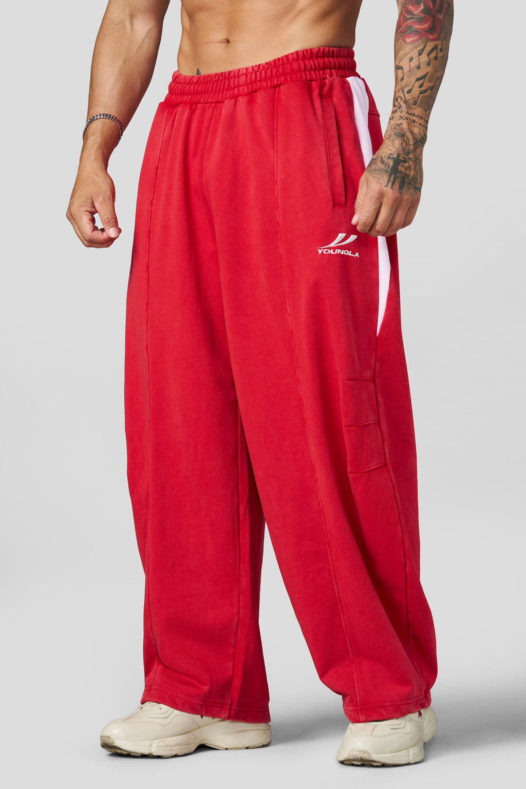 BAGGY ASS SWEATS