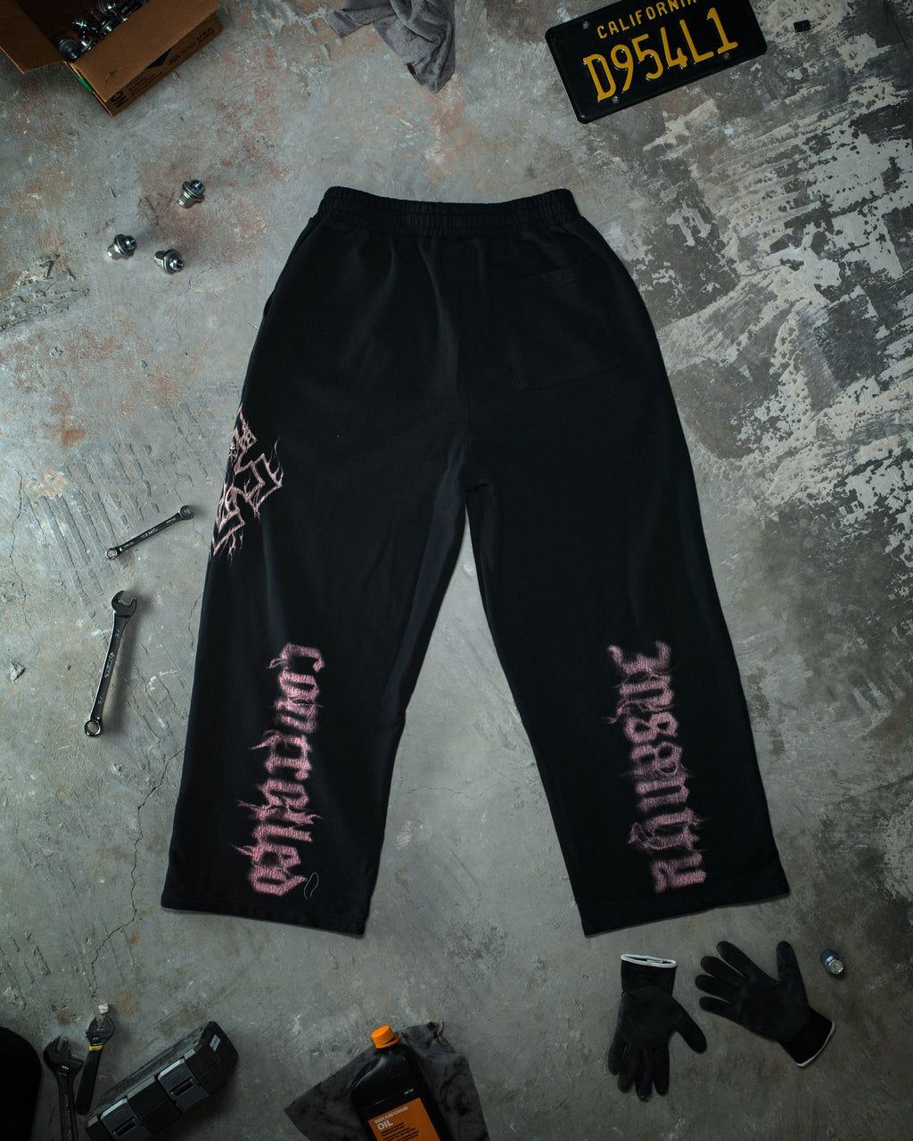 Ghost Sweatpants Glossy Pink