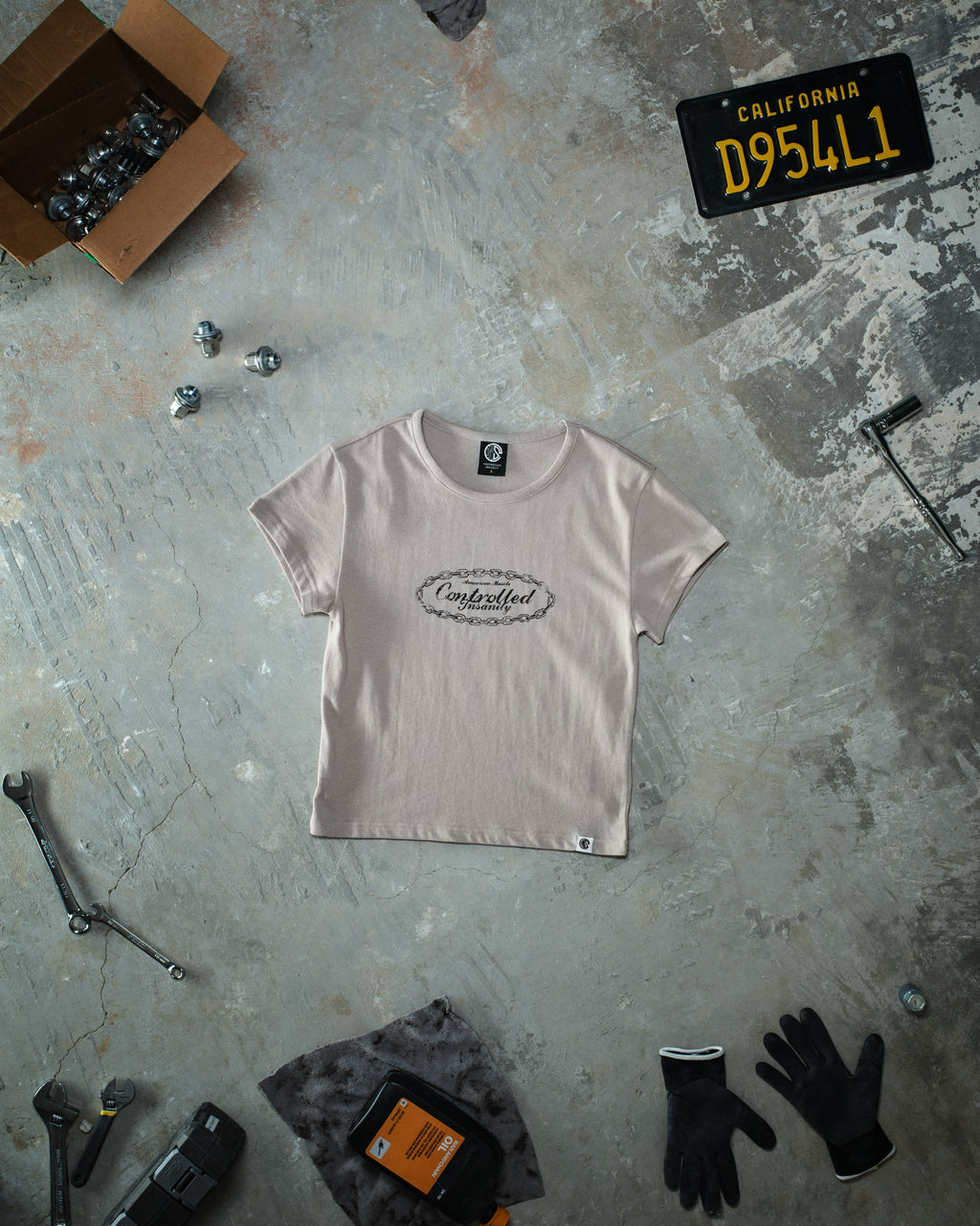 Chained Baby Tee Creme