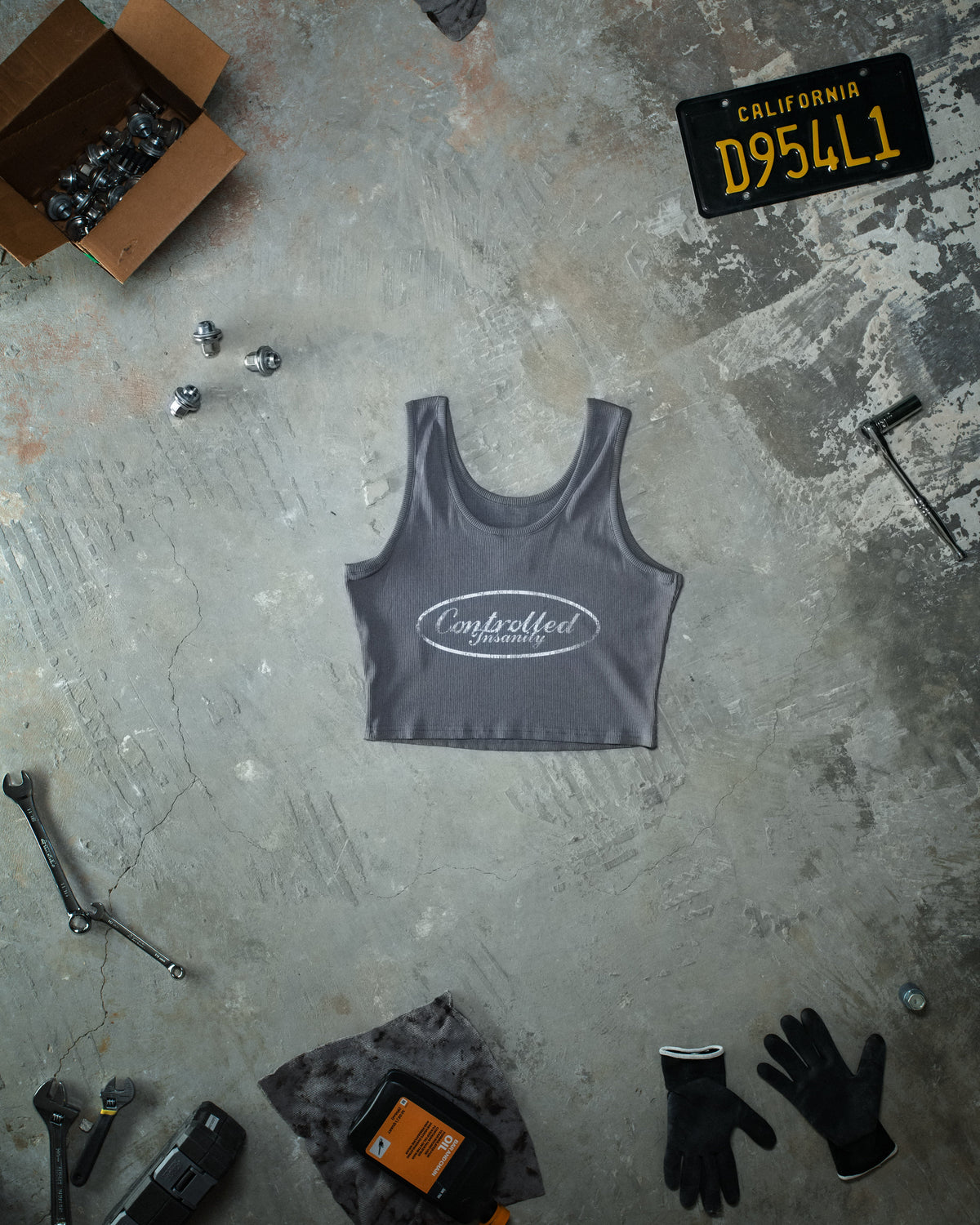 Cropped Chain Tank Gray