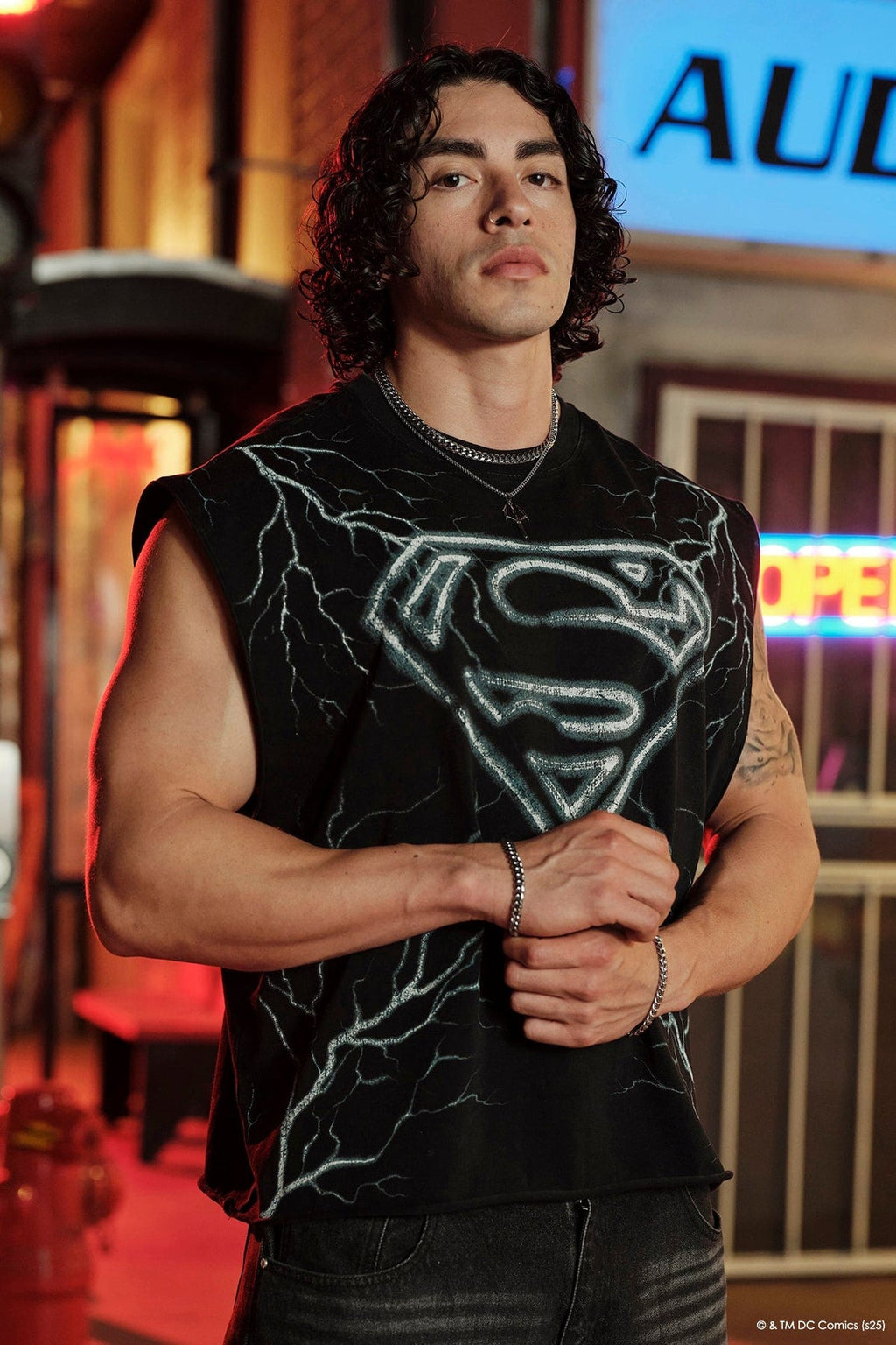 SUPERMAN CUT-OFFS