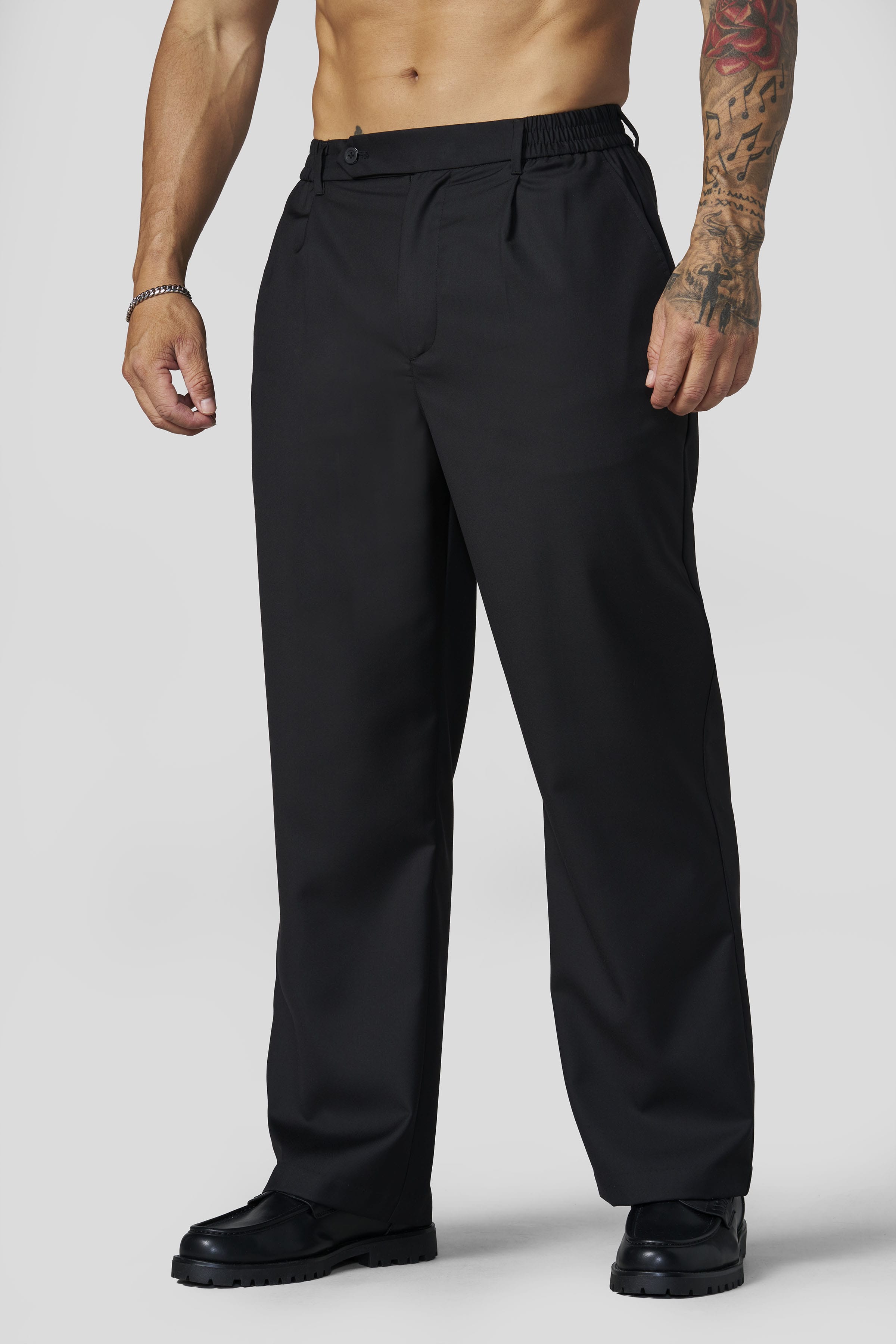 Pleated Slacks