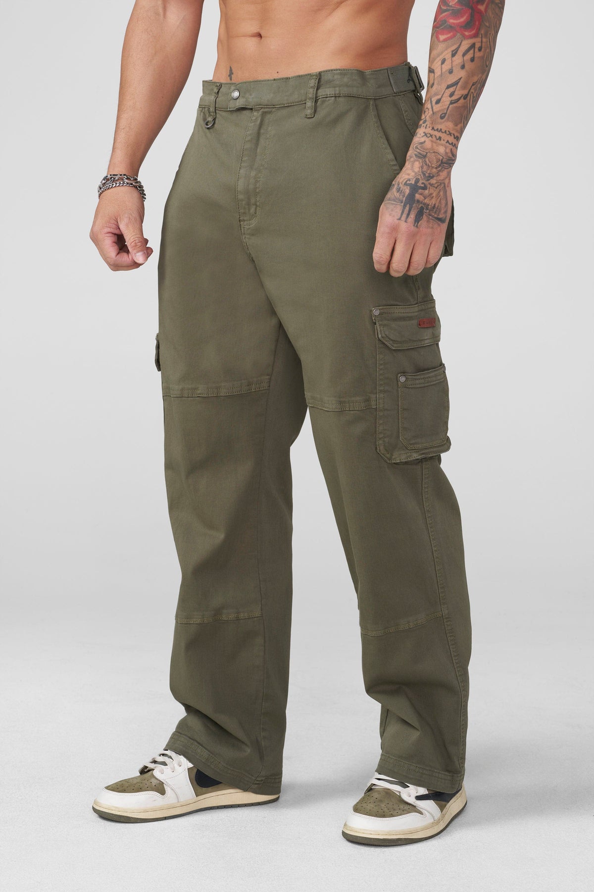 Old Money Twill Cargo Pants