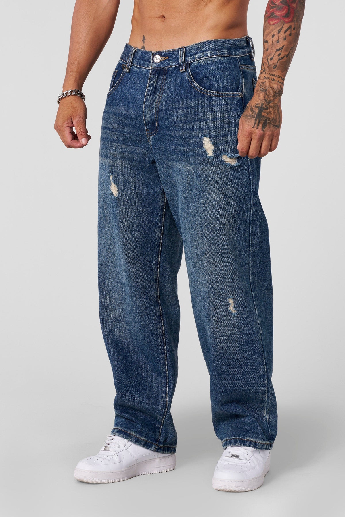 Loose Essential Jeans