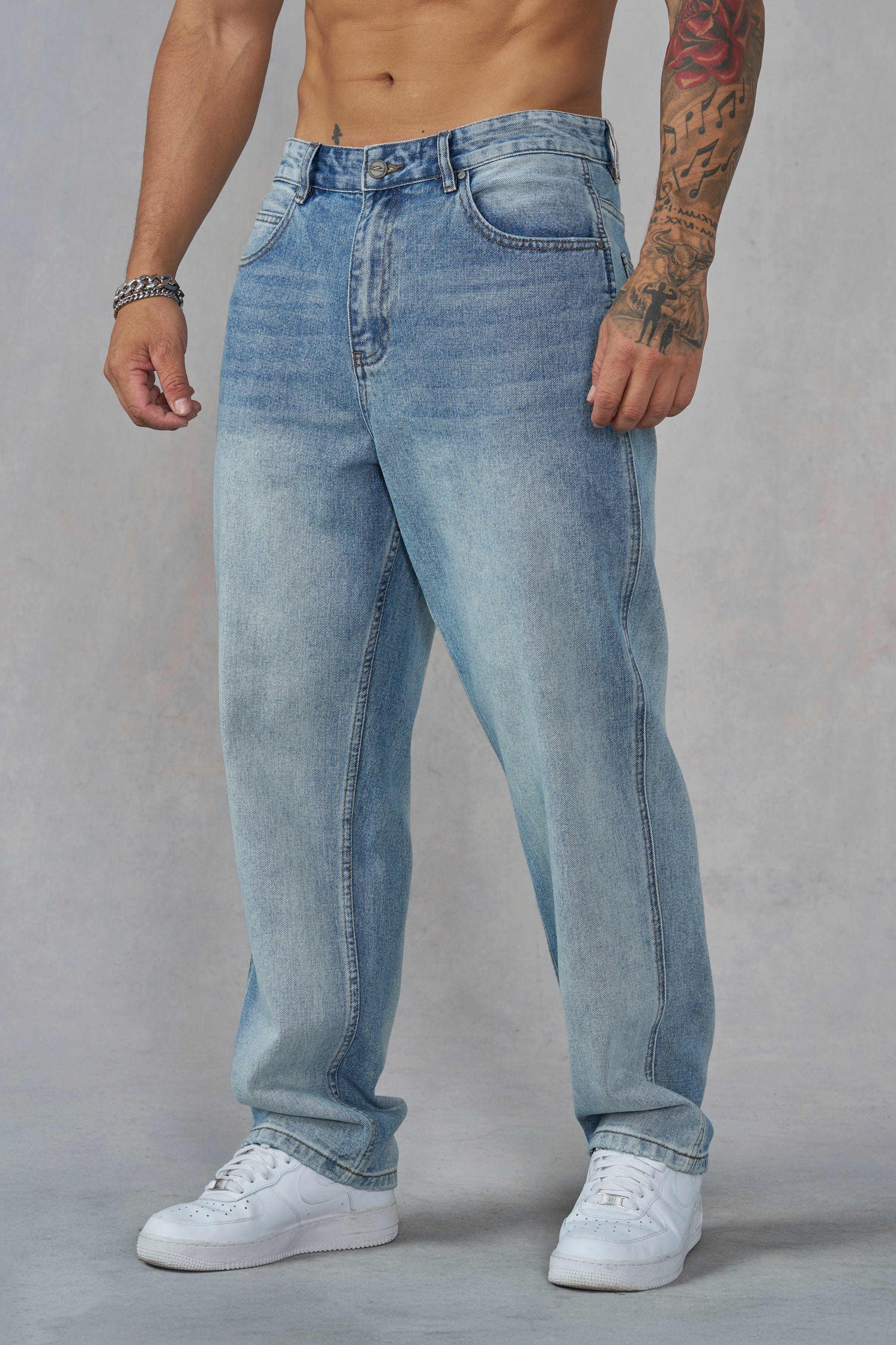 Straight Cut Jeans