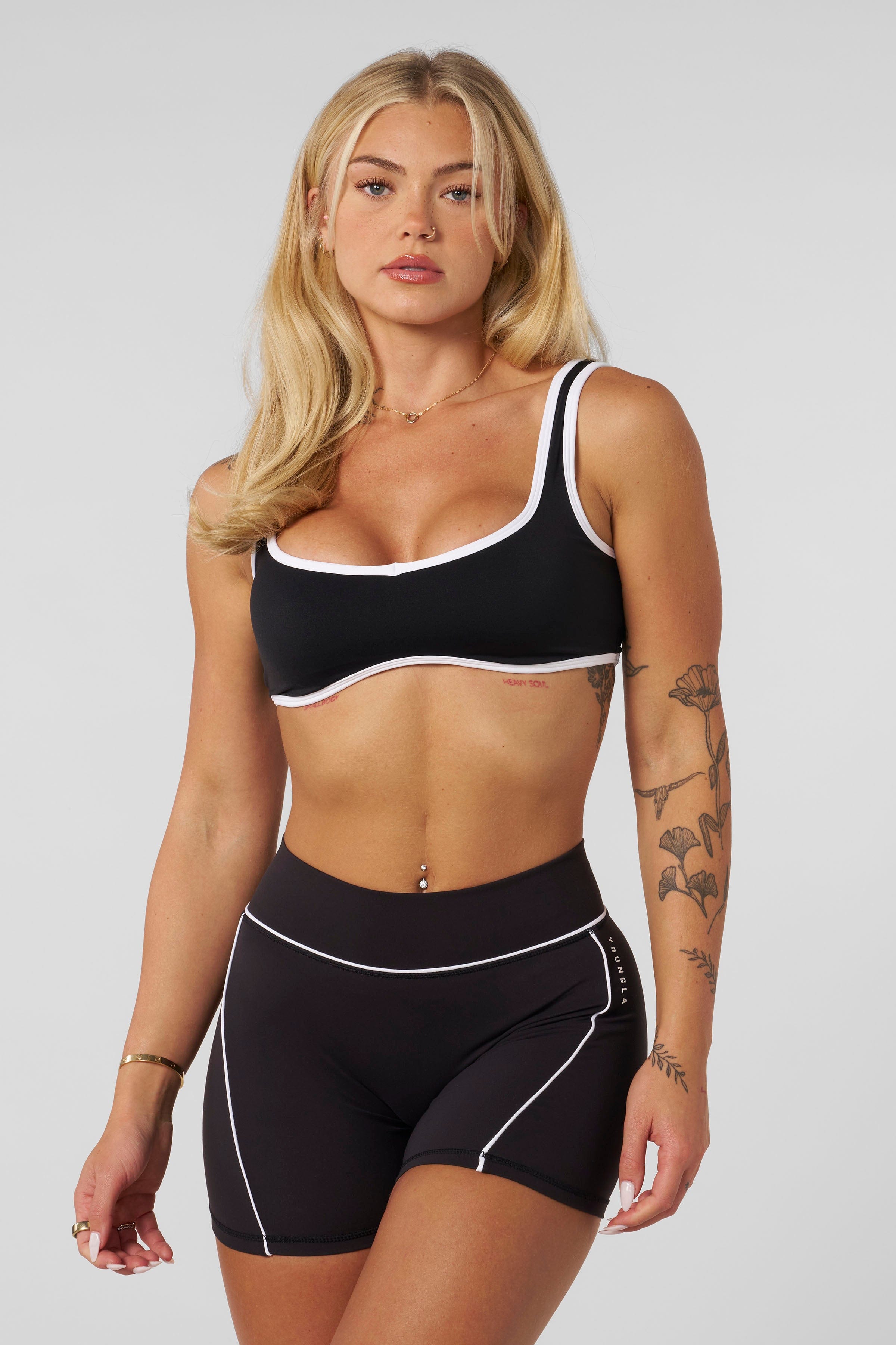 Elevate outline Bra