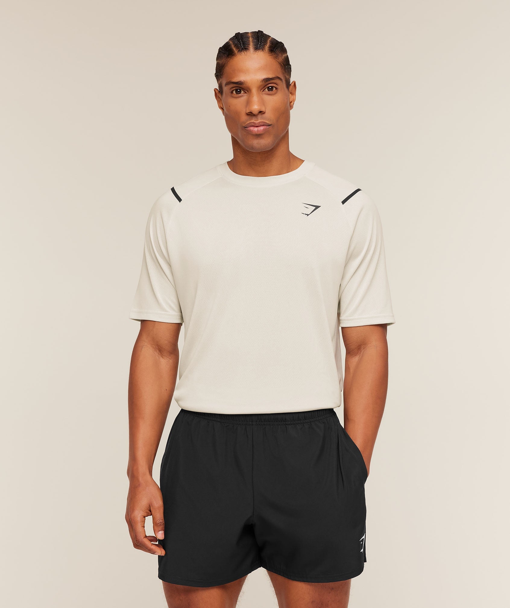 Arrival Contrast T-Shirt - Tinted White/Pebble Grey ;)