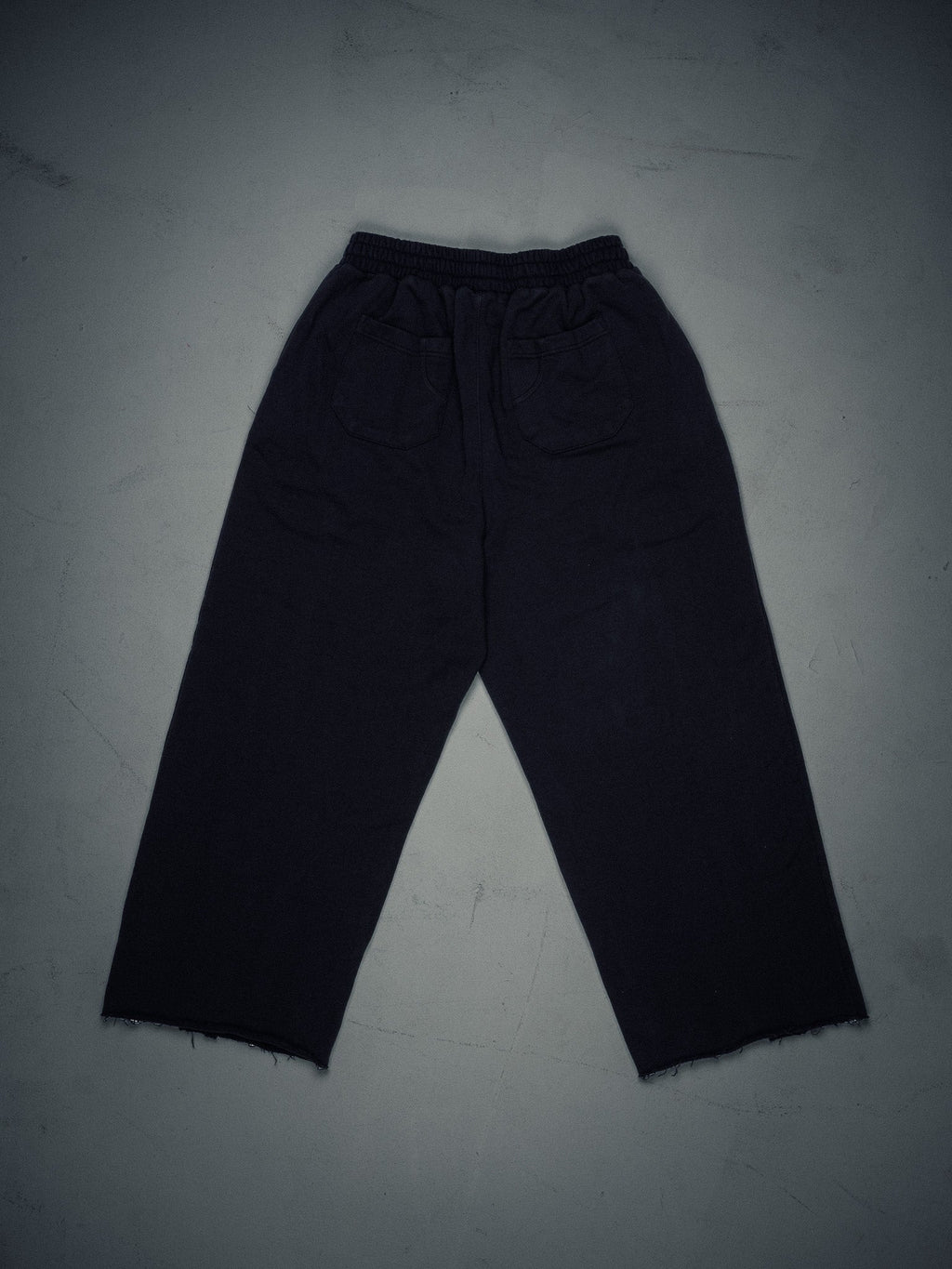 Signature Wideleg Sweats Pitch Black