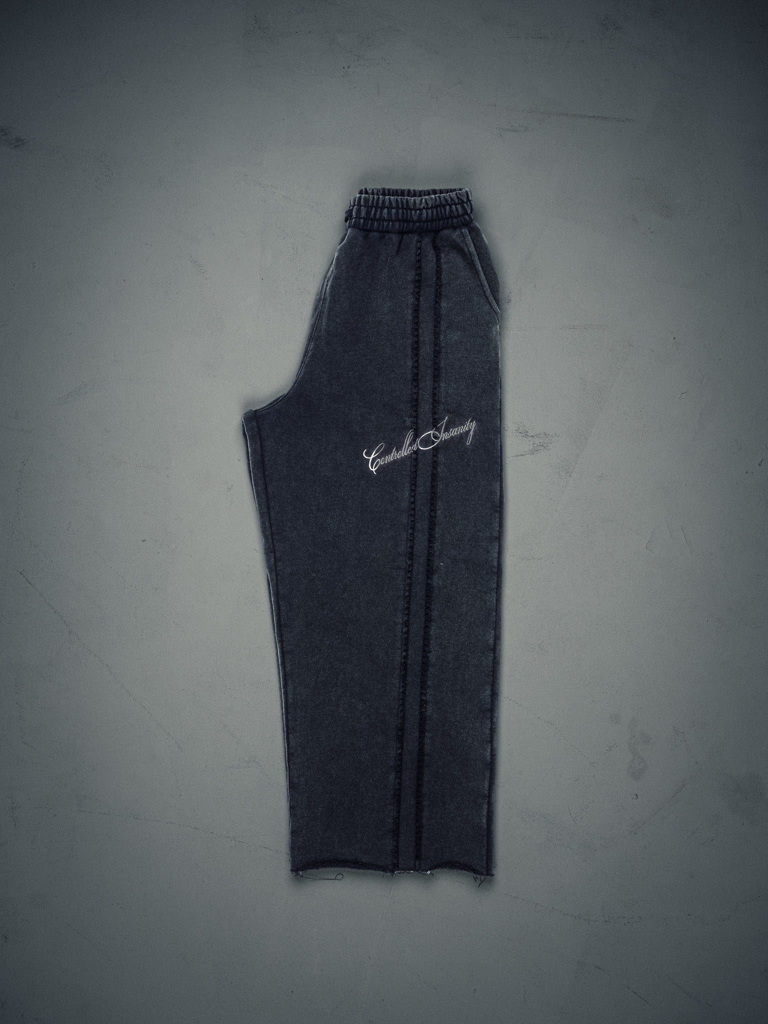 Signature Wideleg Sweats Faded Black