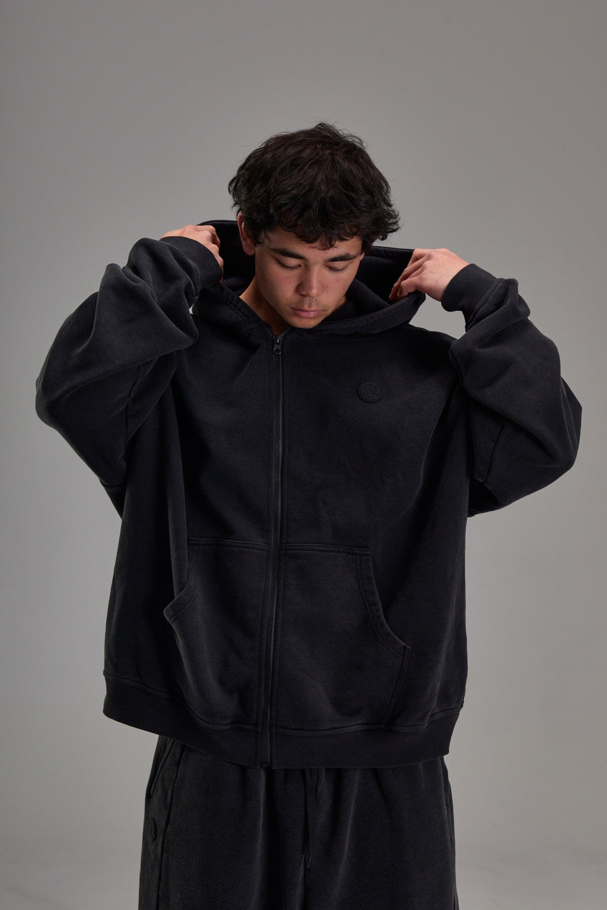 Heavyweight Zip Up Faded Black