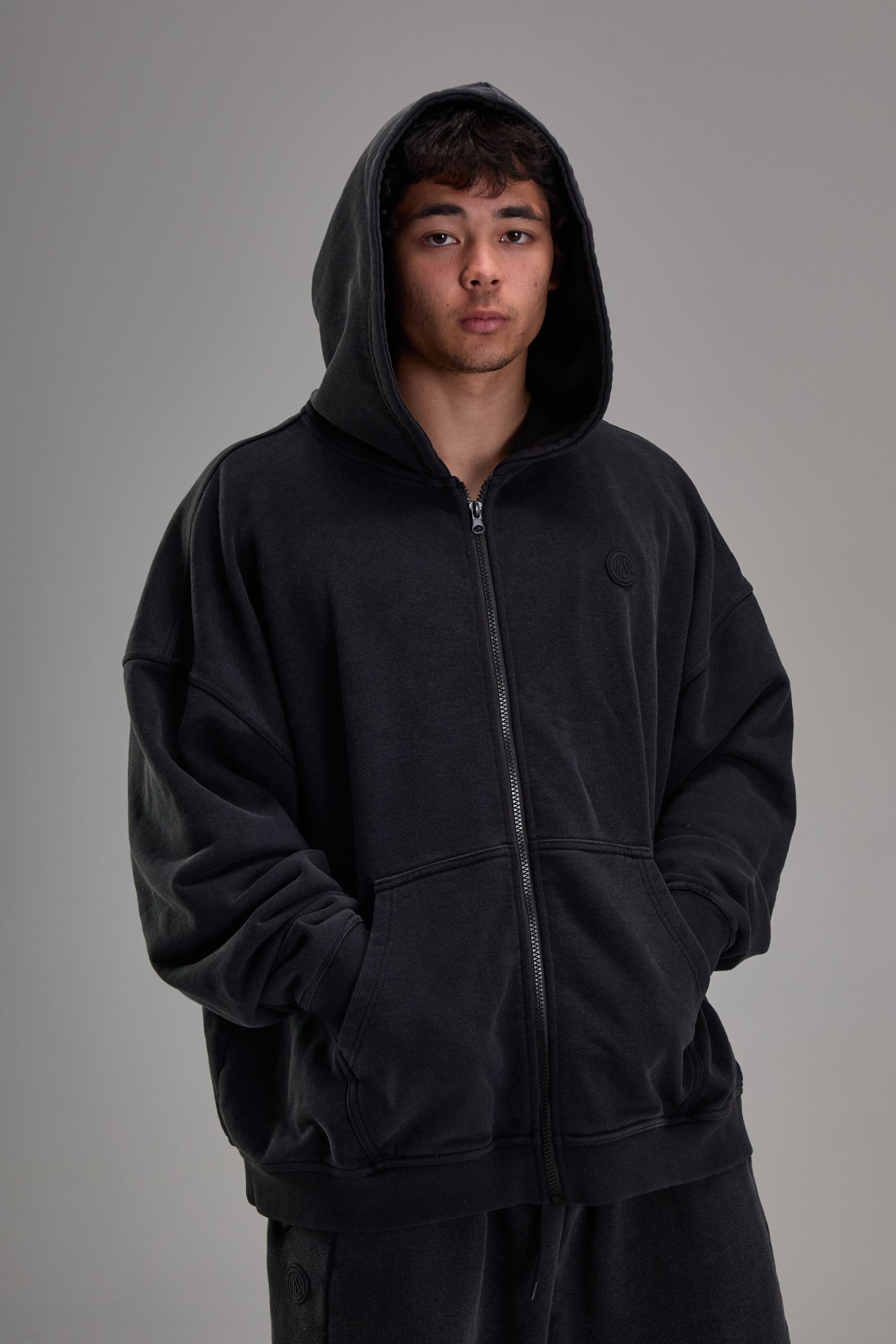 Heavyweight Zip Up Faded Black