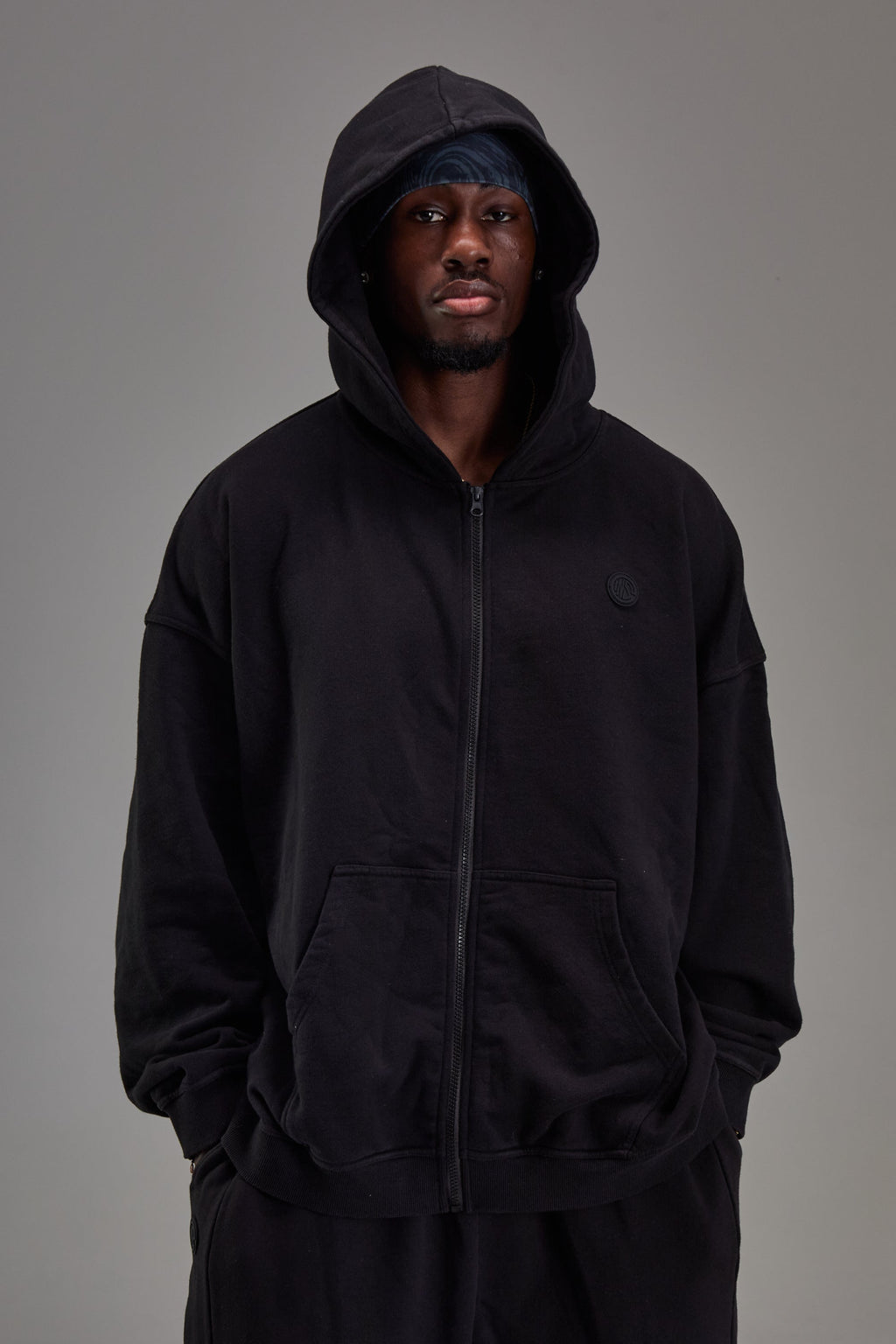 Heavyweight Zip Up Pitch Black