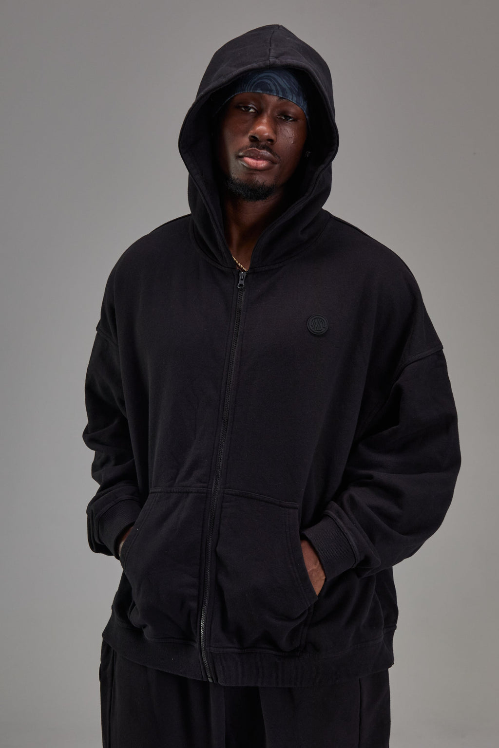 Heavyweight Zip Up Pitch Black