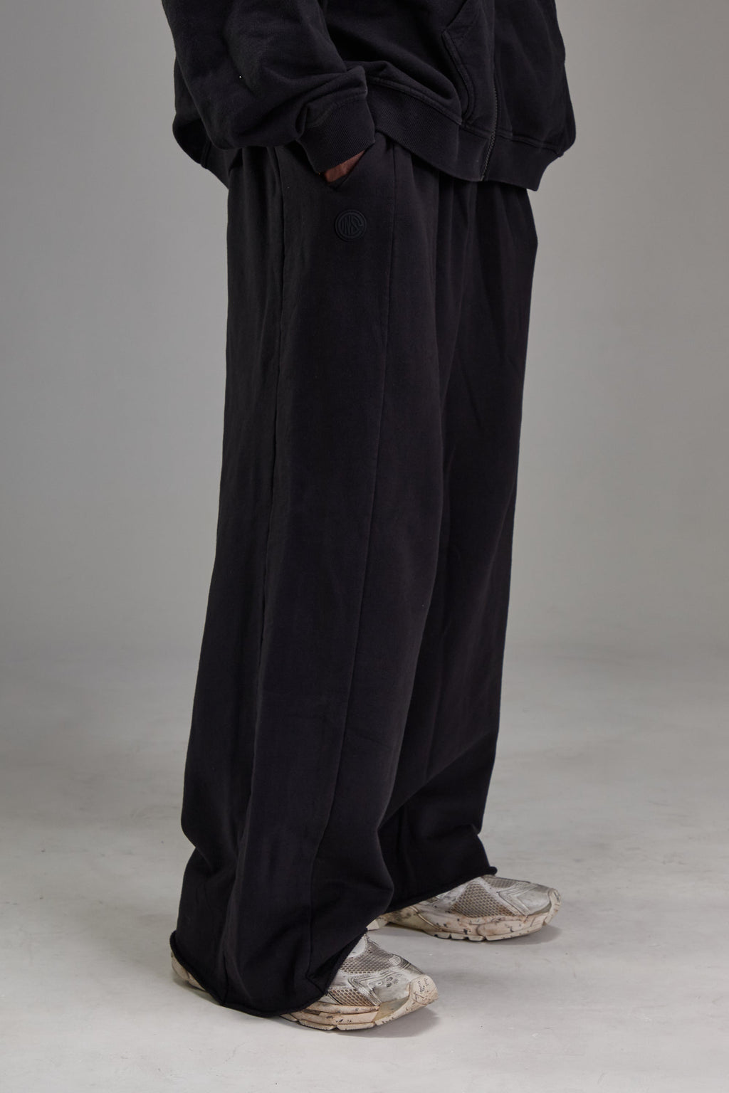 Heavyweight Sweatpants Pitch Black