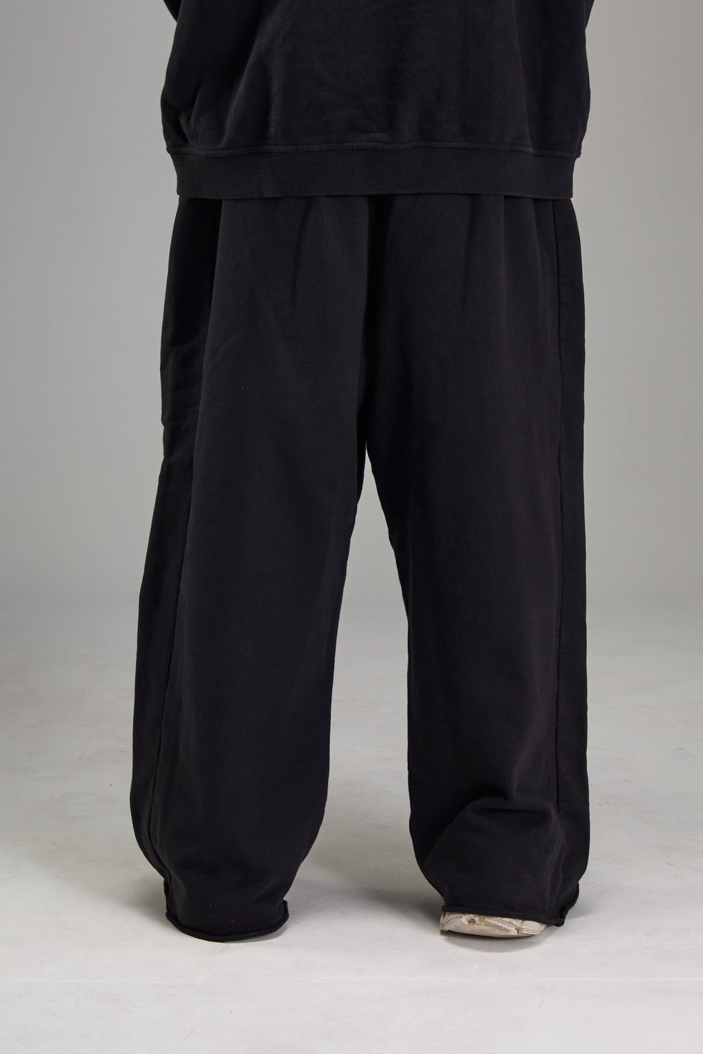 Heavyweight Sweatpants Pitch Black
