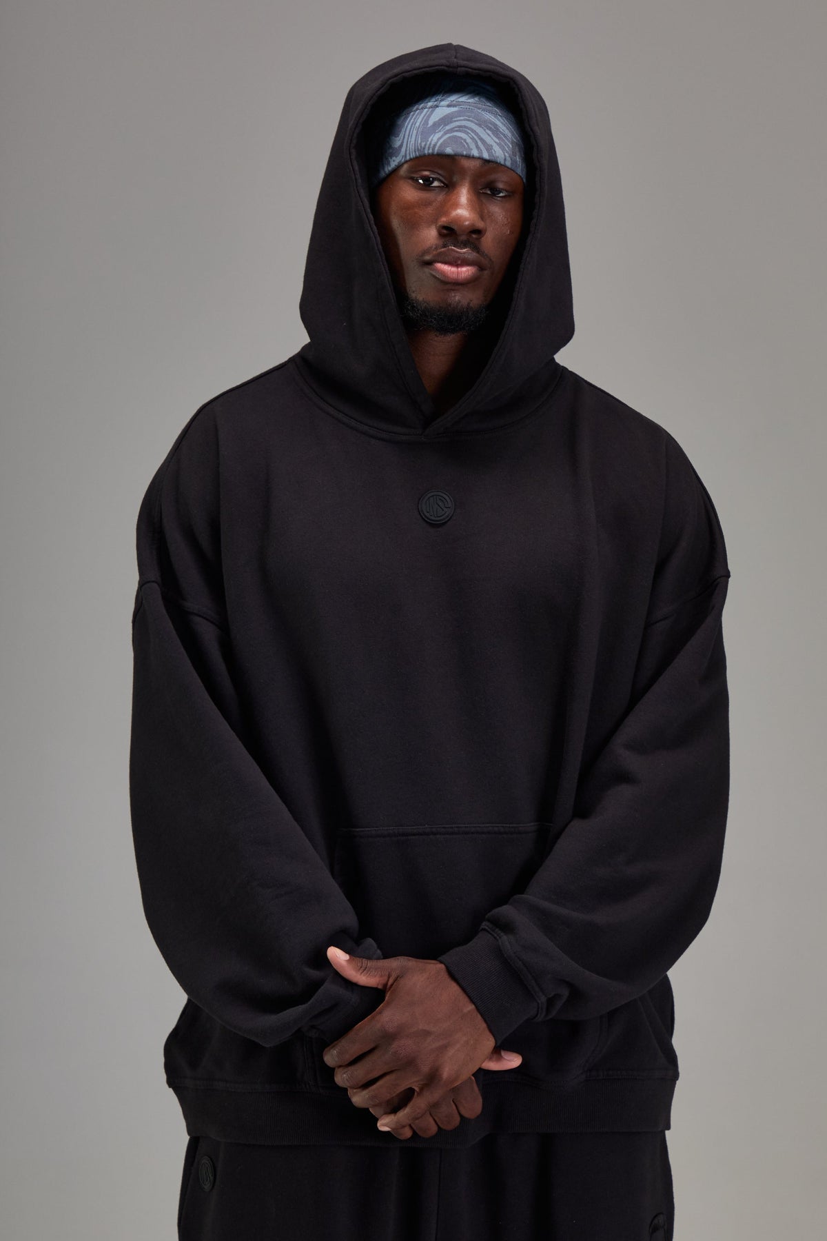 Heavyweight Pullover Pitch Black