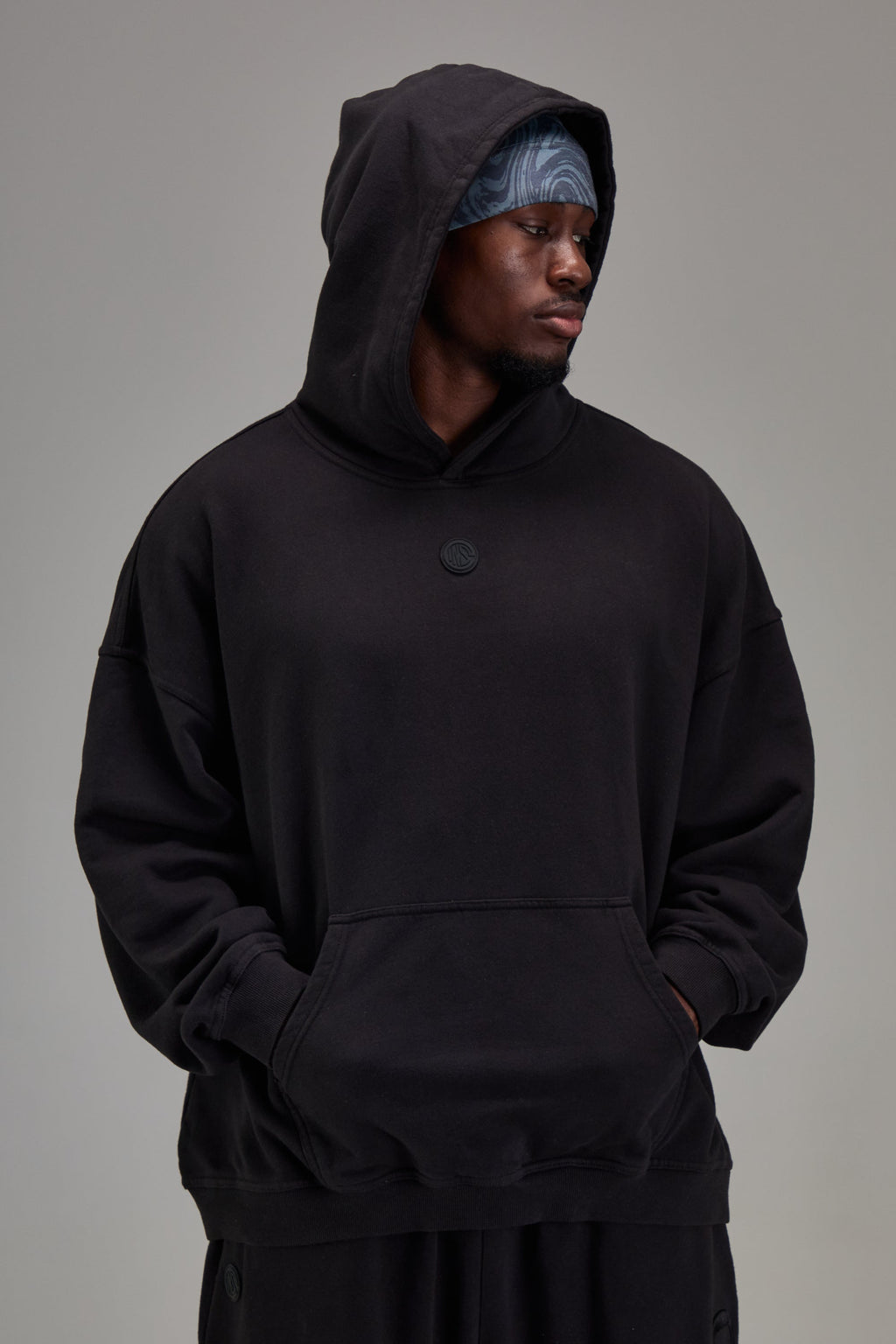Heavyweight Pullover Pitch Black