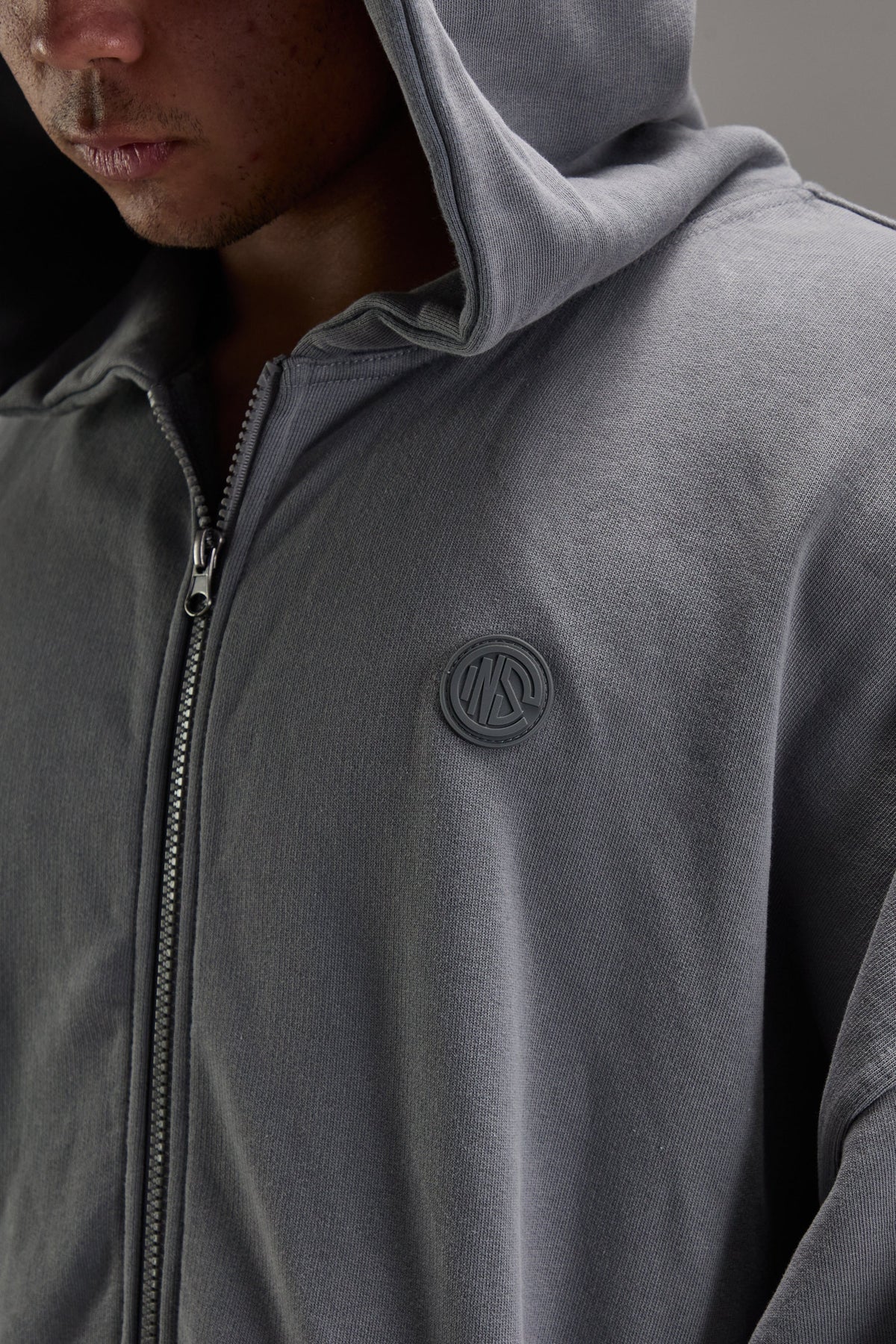 Heavyweight Zip-up Embossed Grey