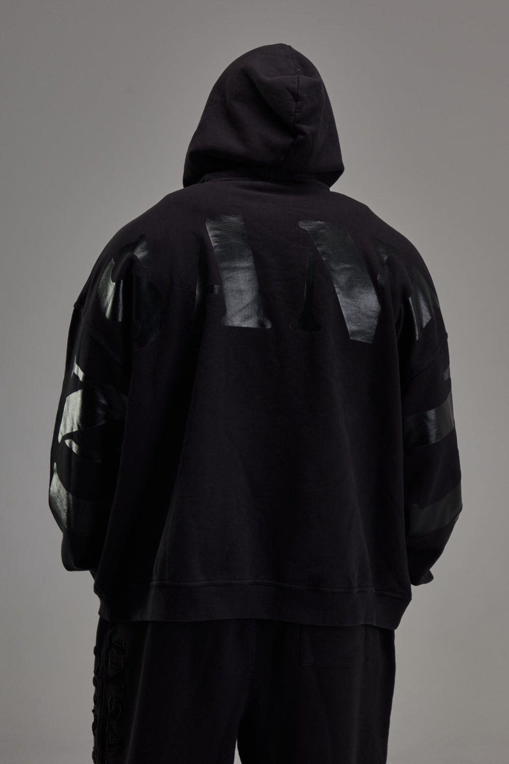Pullover Blackout
