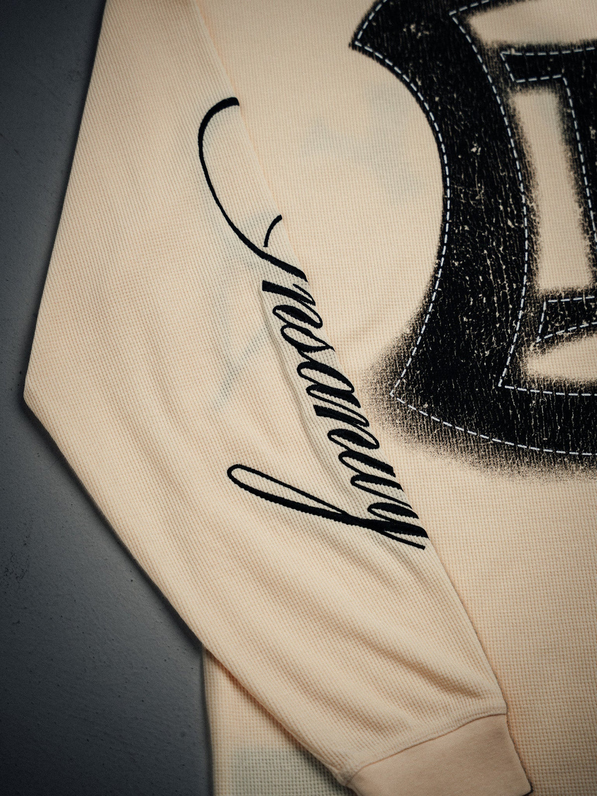 NY Longsleeve Beige