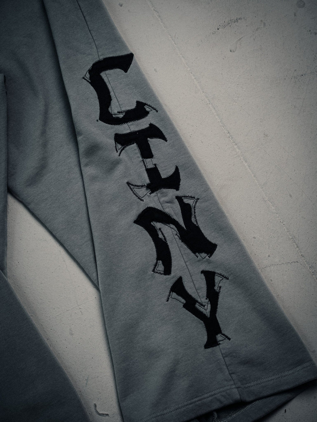 NY Cargo Sweats Gray