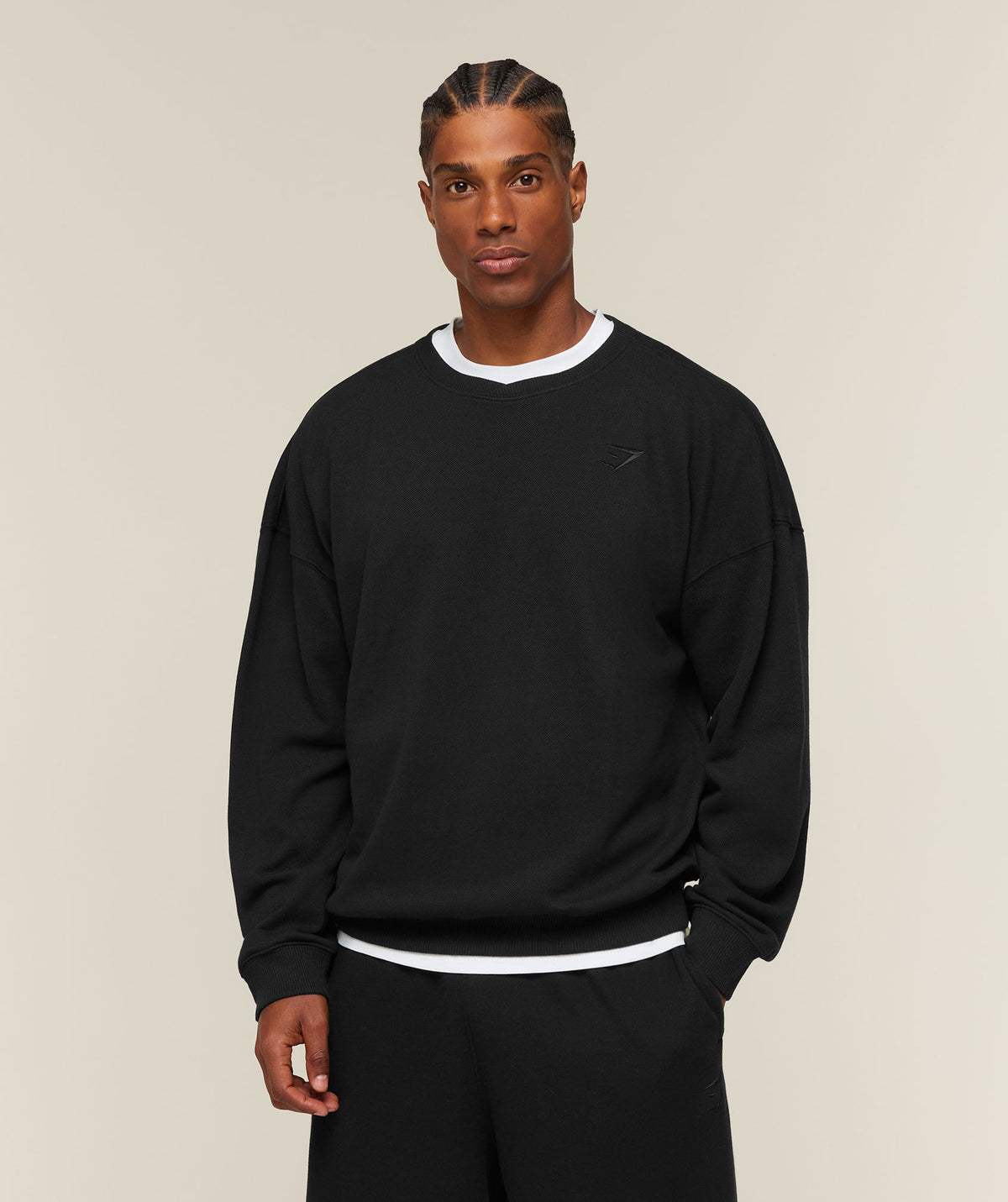 Campus Crest Sweatshirt - Black ;)
