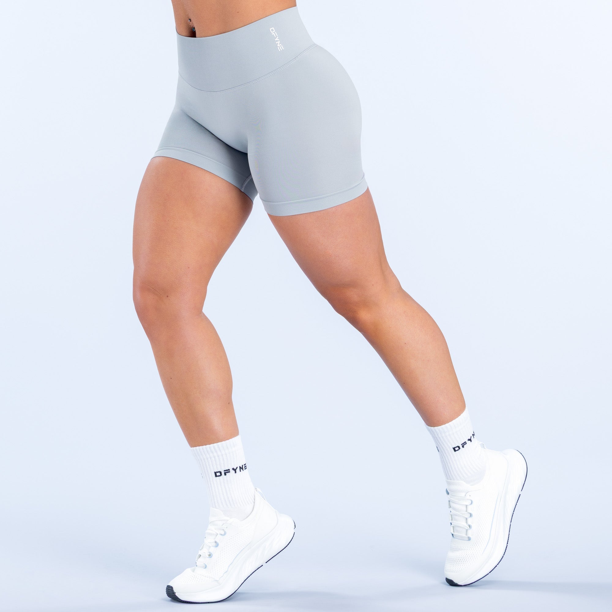 Defy Shorts | 4.5" Chrome