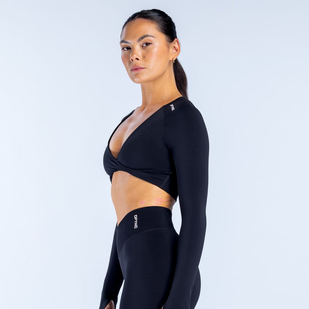 Defy Twist Front Top - Midnight Black ;)