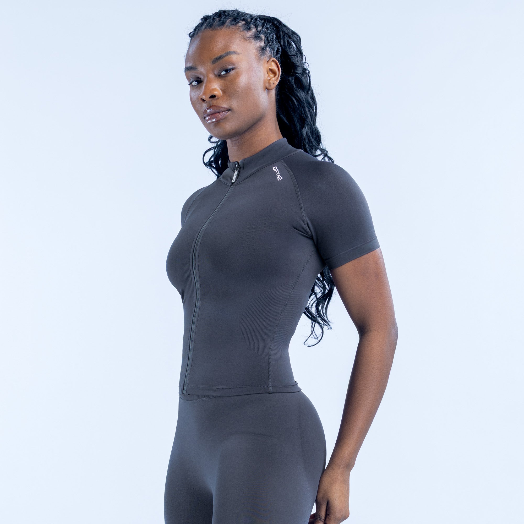 Dynamic Short Sleeve Zippy Charcoal