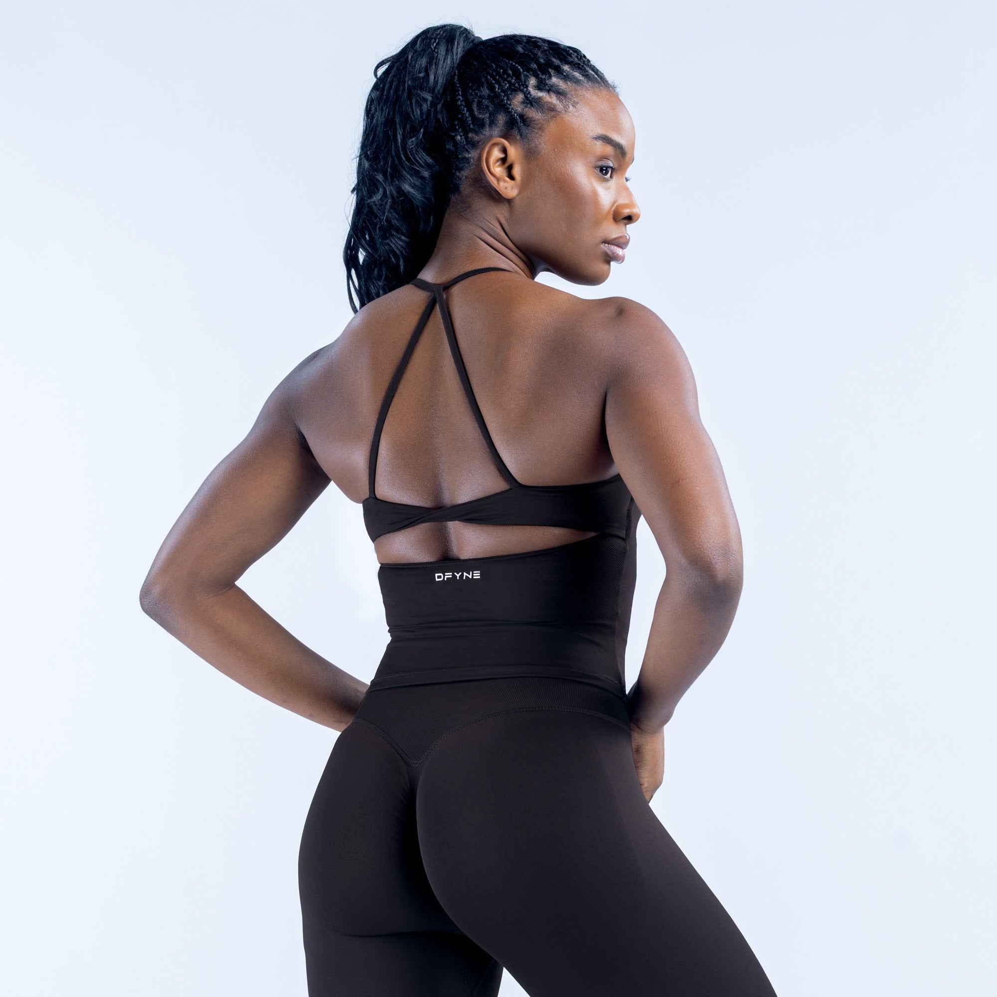 Dynamic Twist Back Top Coco
