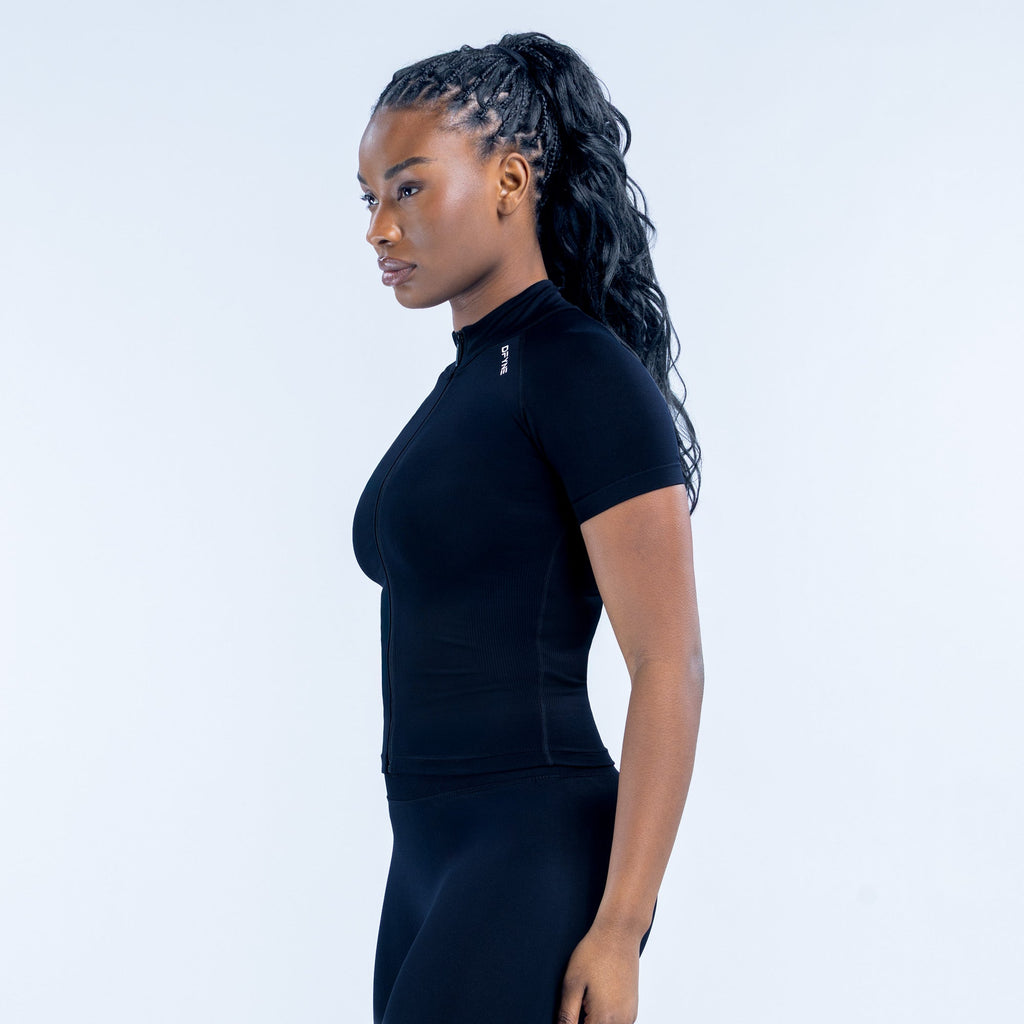 Dynamic Short Sleeve Zippy Midnight Black