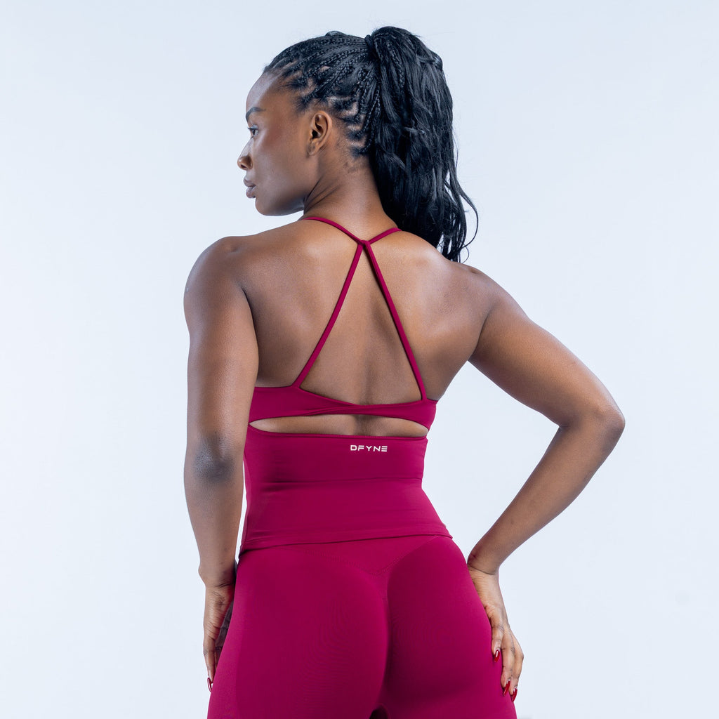 Dynamic Twist Back Top Berry