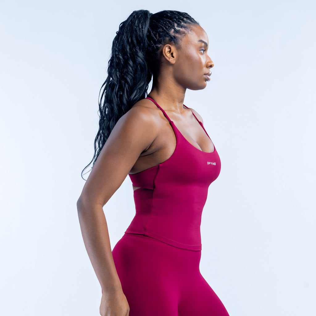 Dynamic Twist Back Top Berry