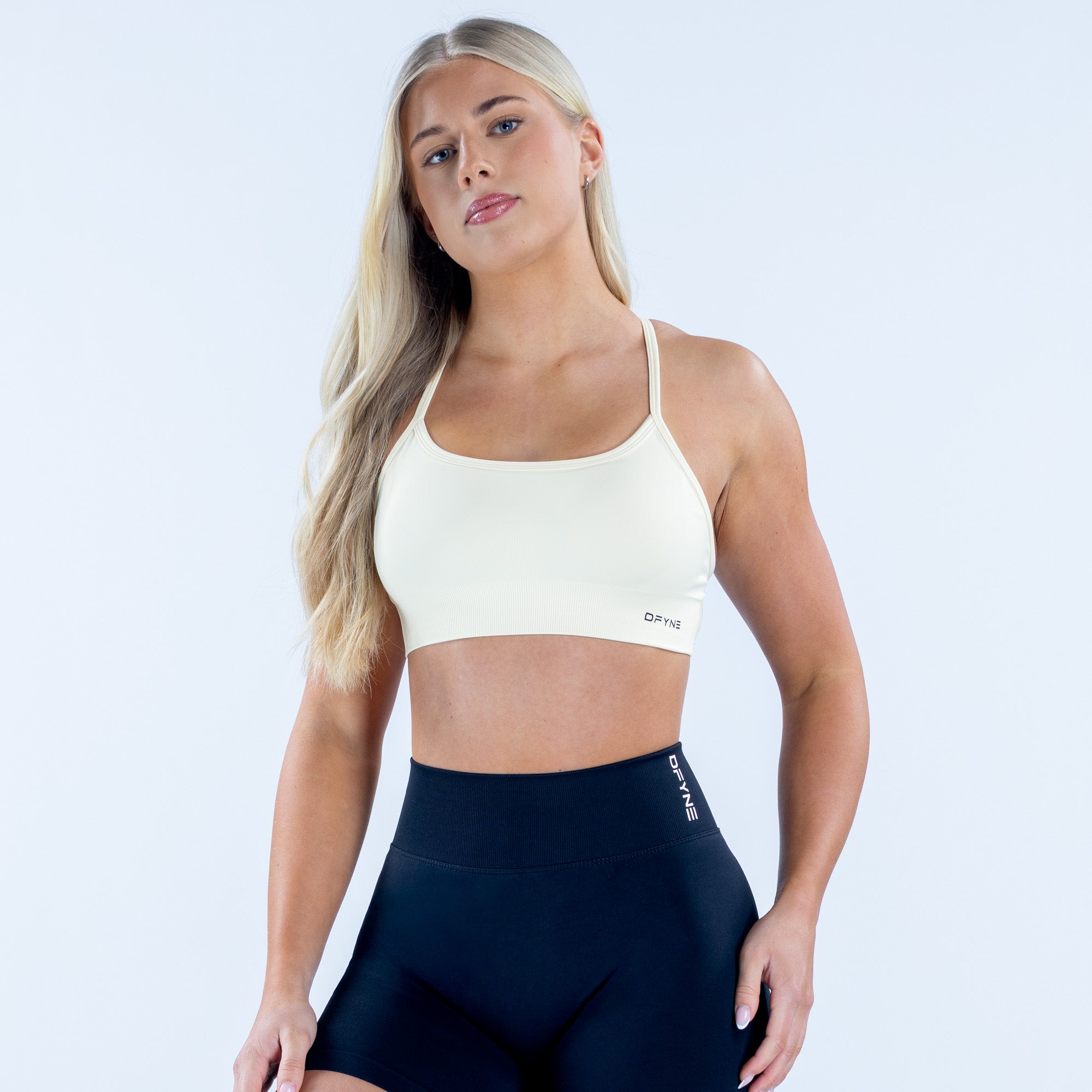 Dynamic Backless Sports Bra Snow White