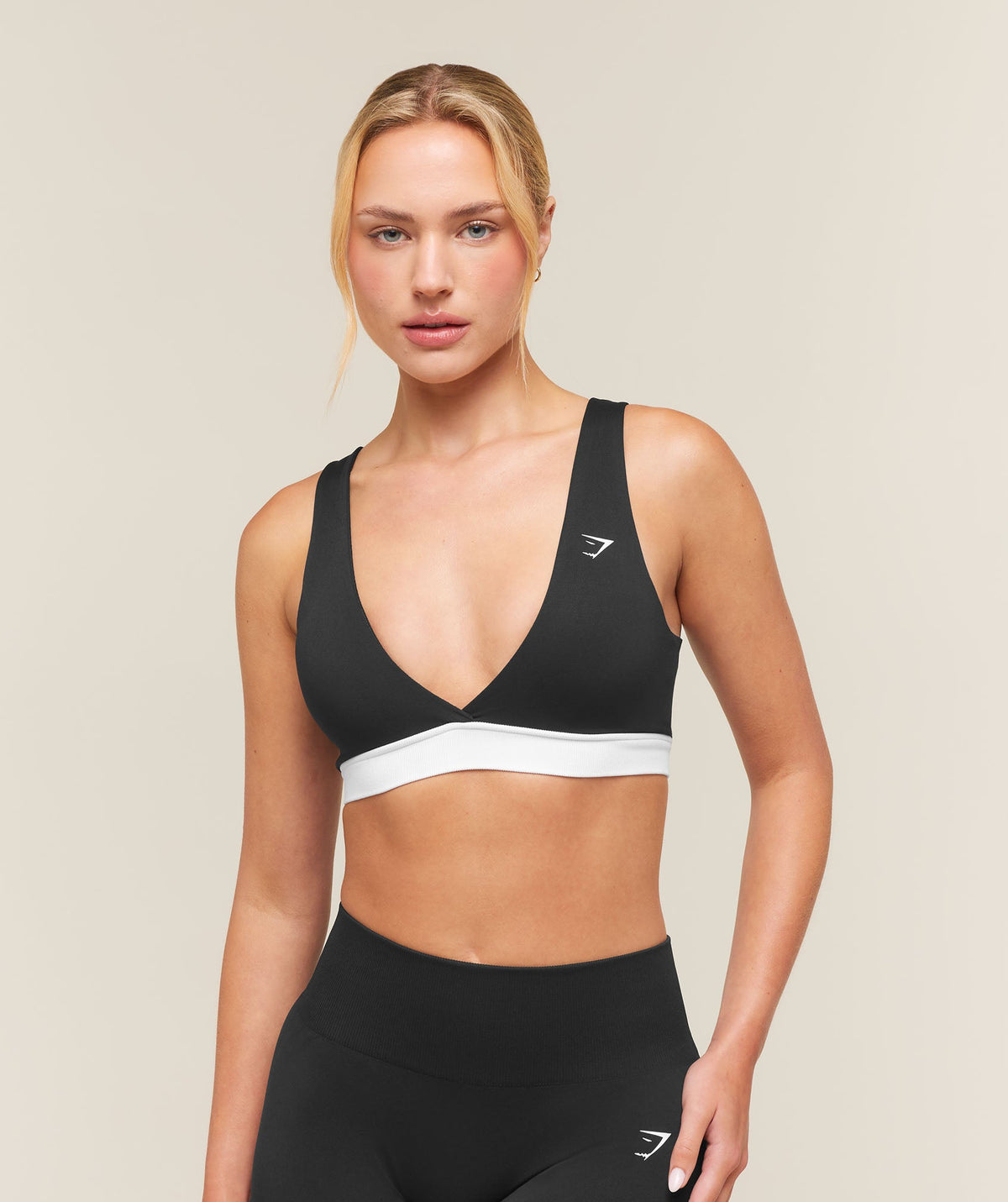 Everyday Seamless Contrast Bra - Black