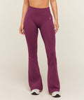 Everyday Seamless Flared Leggings - Strength Pink