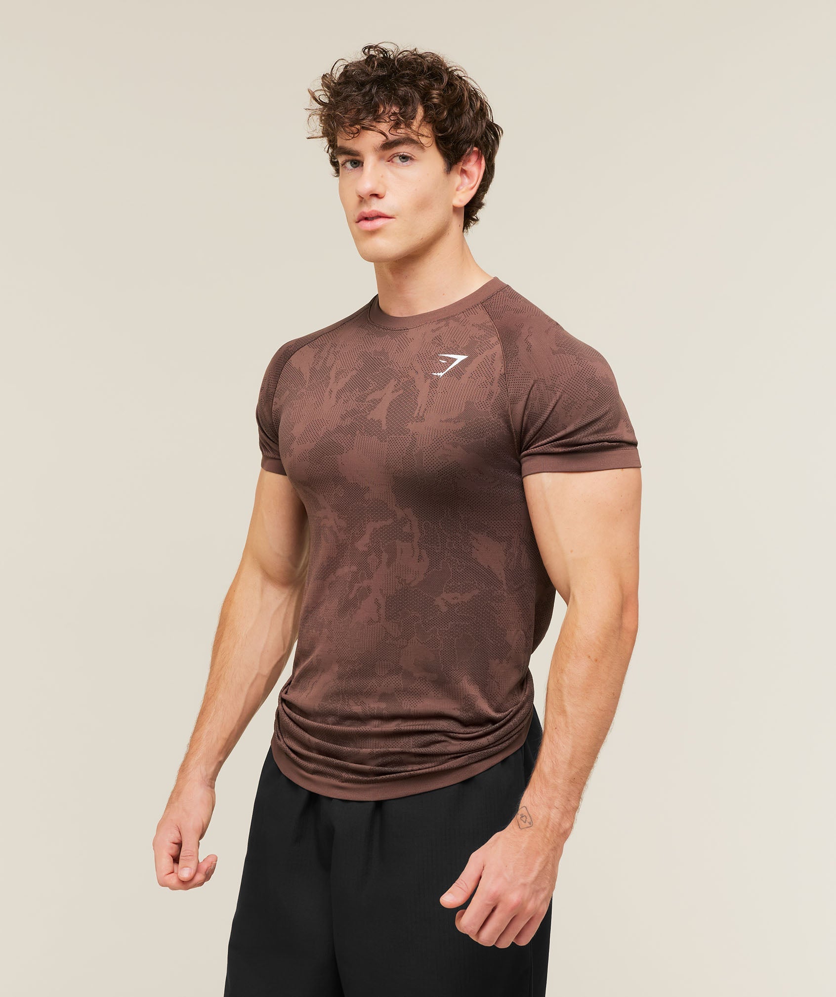 Geo Seamless T-Shirt - Espresso Brown/Black ;)