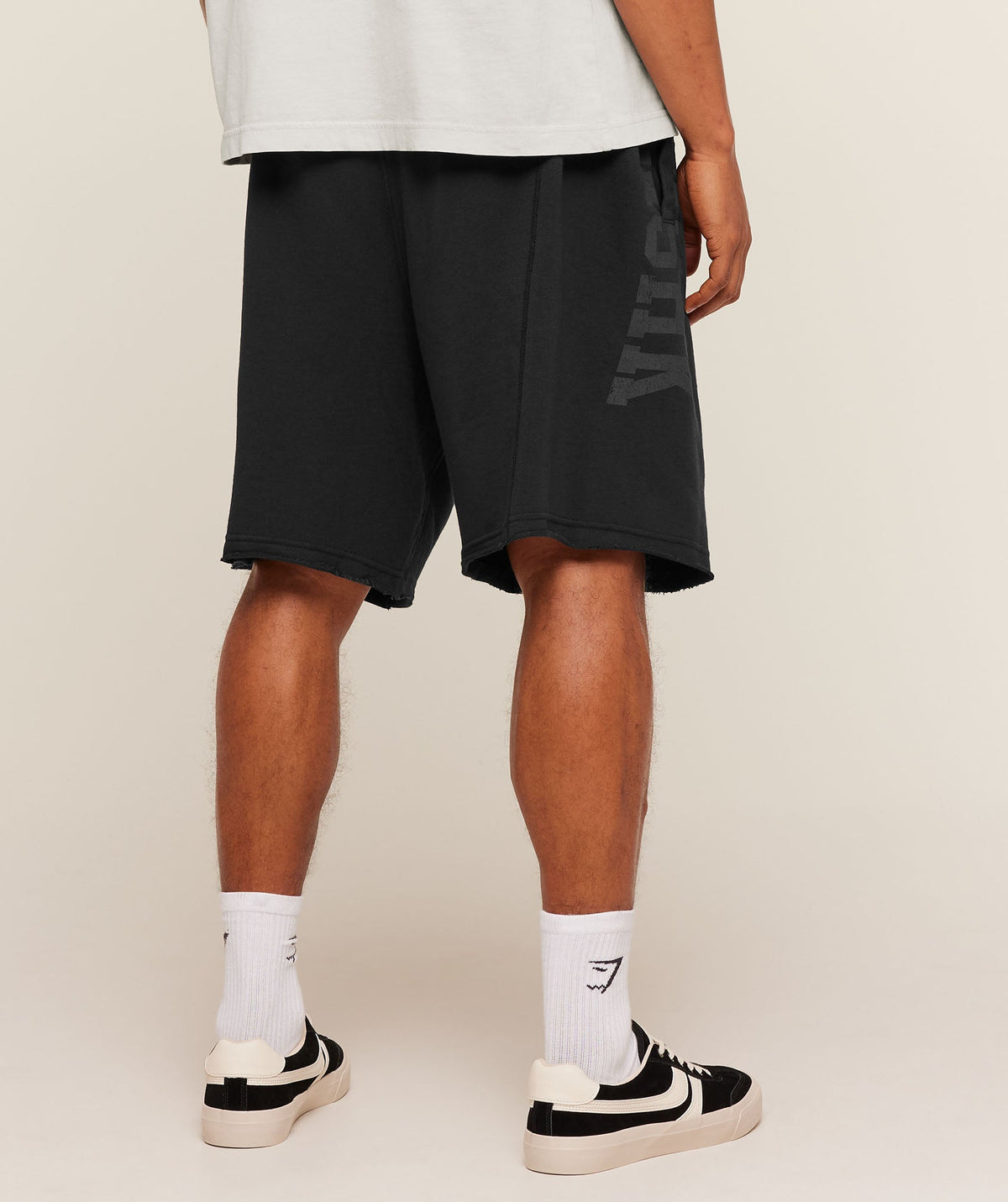 Accent Graphic Sweat Shorts - Black