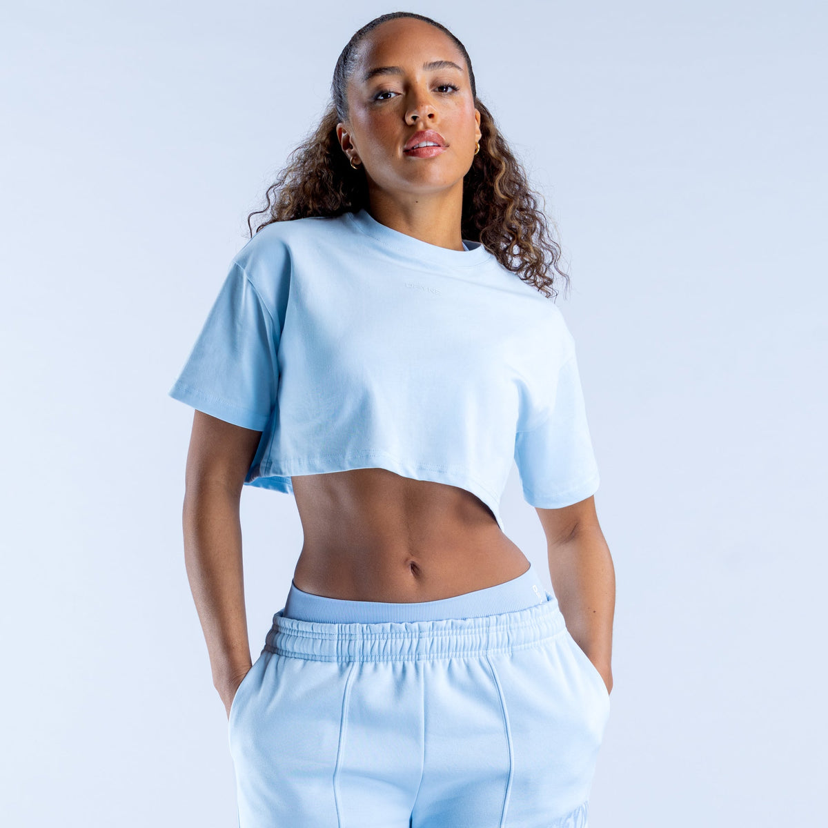 Revive Crop Tee Chalk Blue