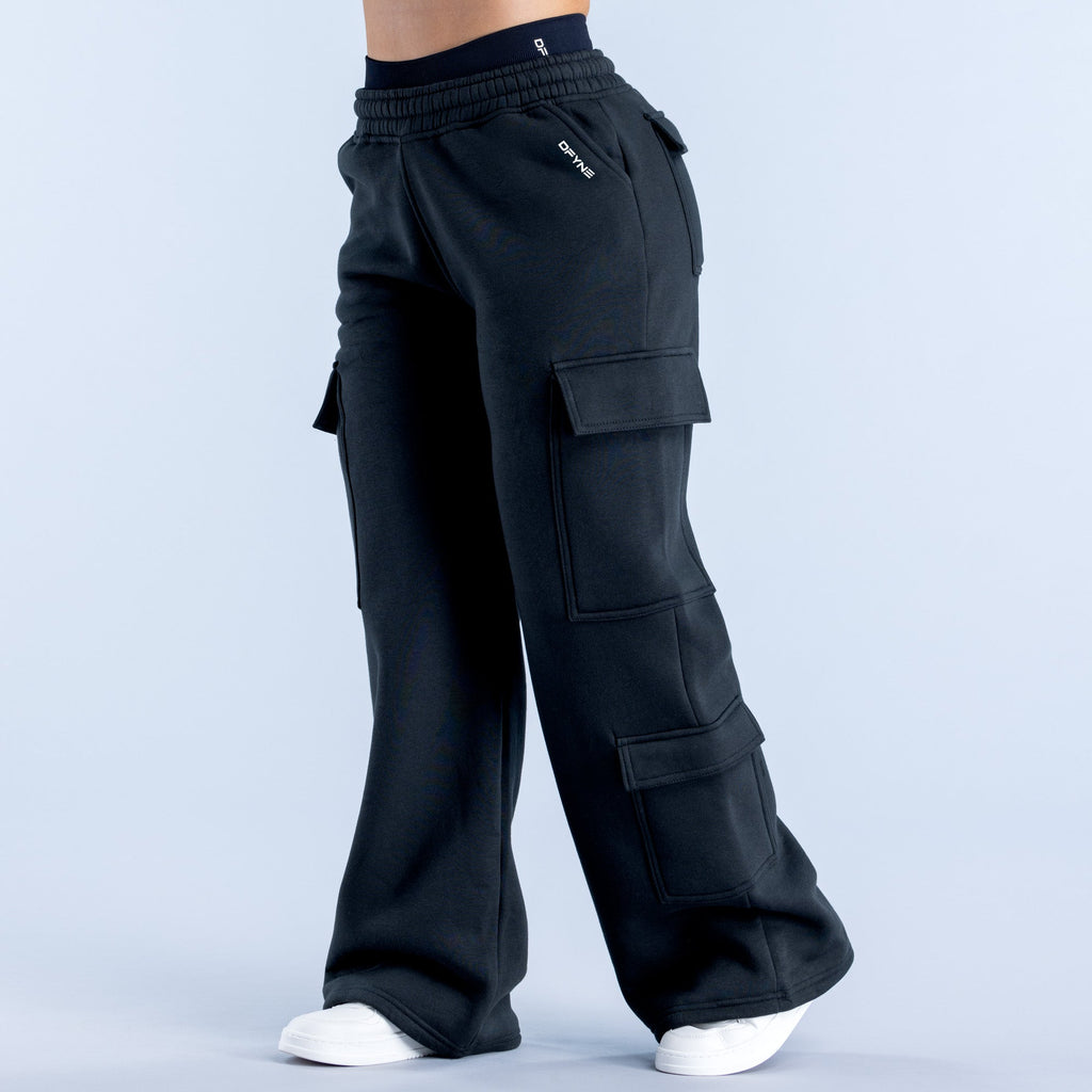 Revive Cargo Jogger Midnight Black