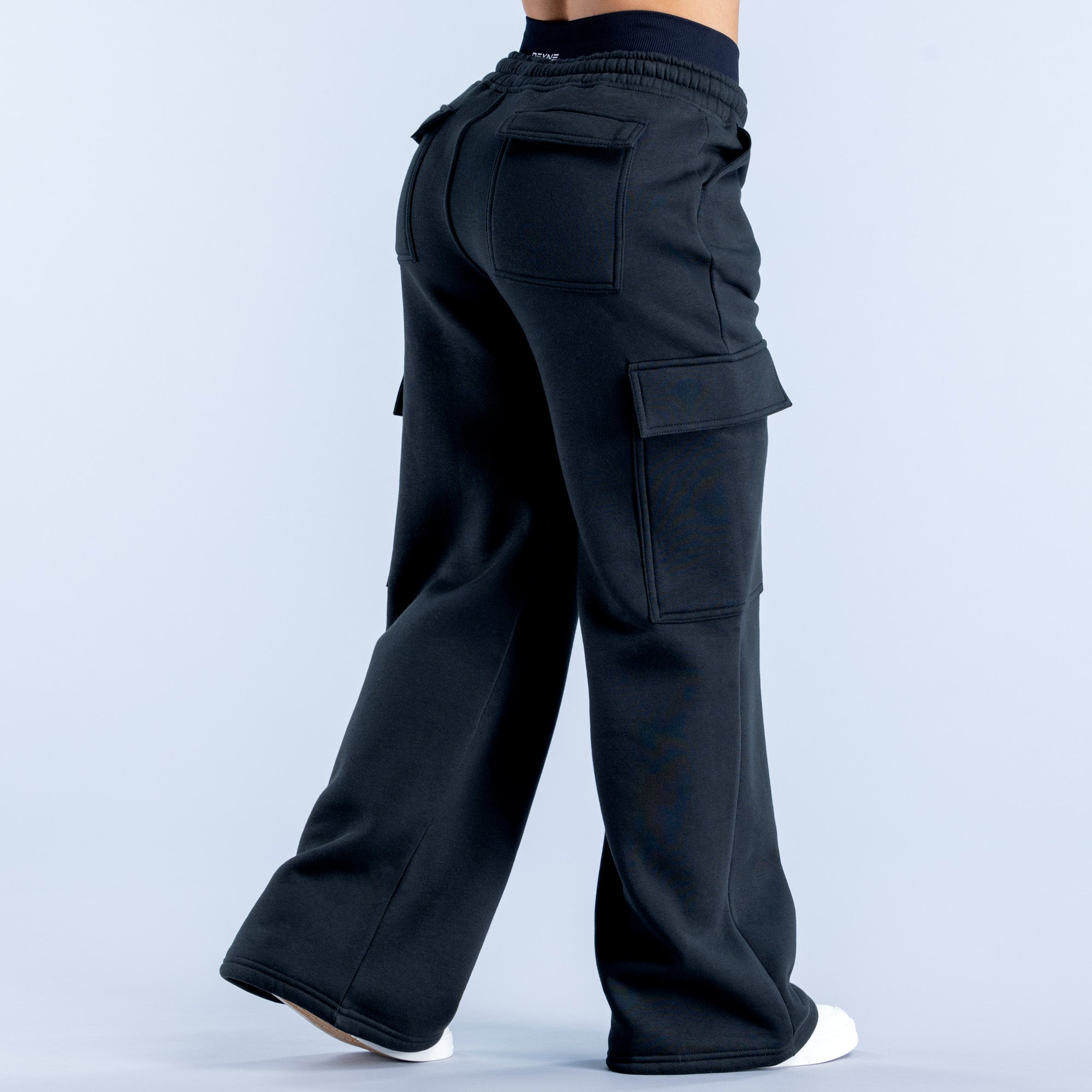 Revive Cargo Jogger Midnight Black