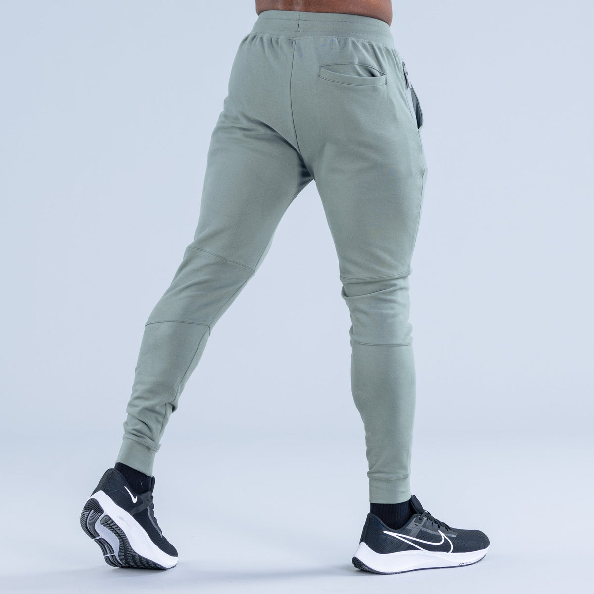 Stealth Tapered Jogger Smoked Sage