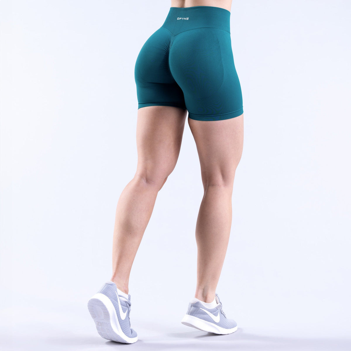 Dynamic Shorts | 4.5" Satin Green