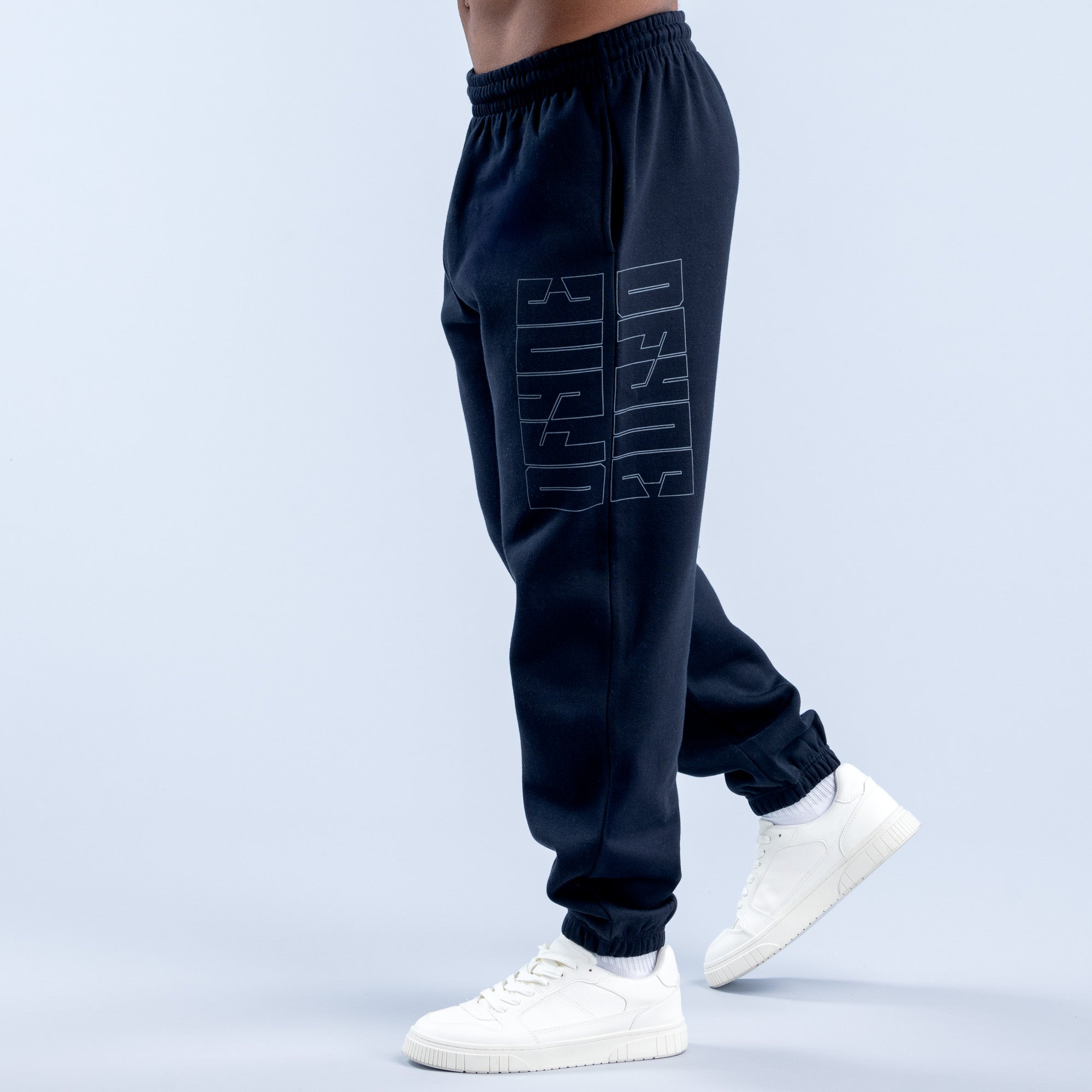 Recharge Graphic Joggers Midnight Black
